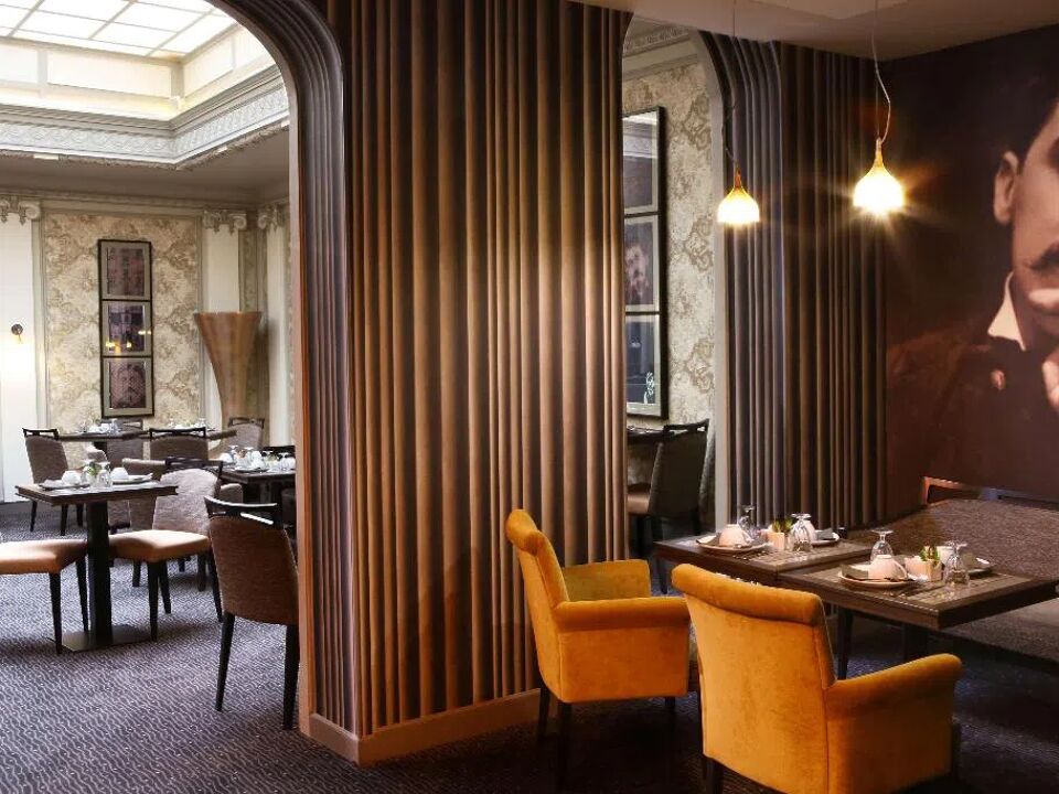 Best Western Premier Le Swann