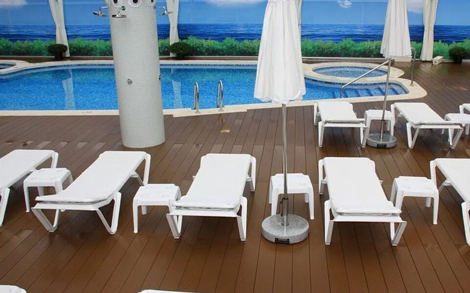 Riviera Beachotel