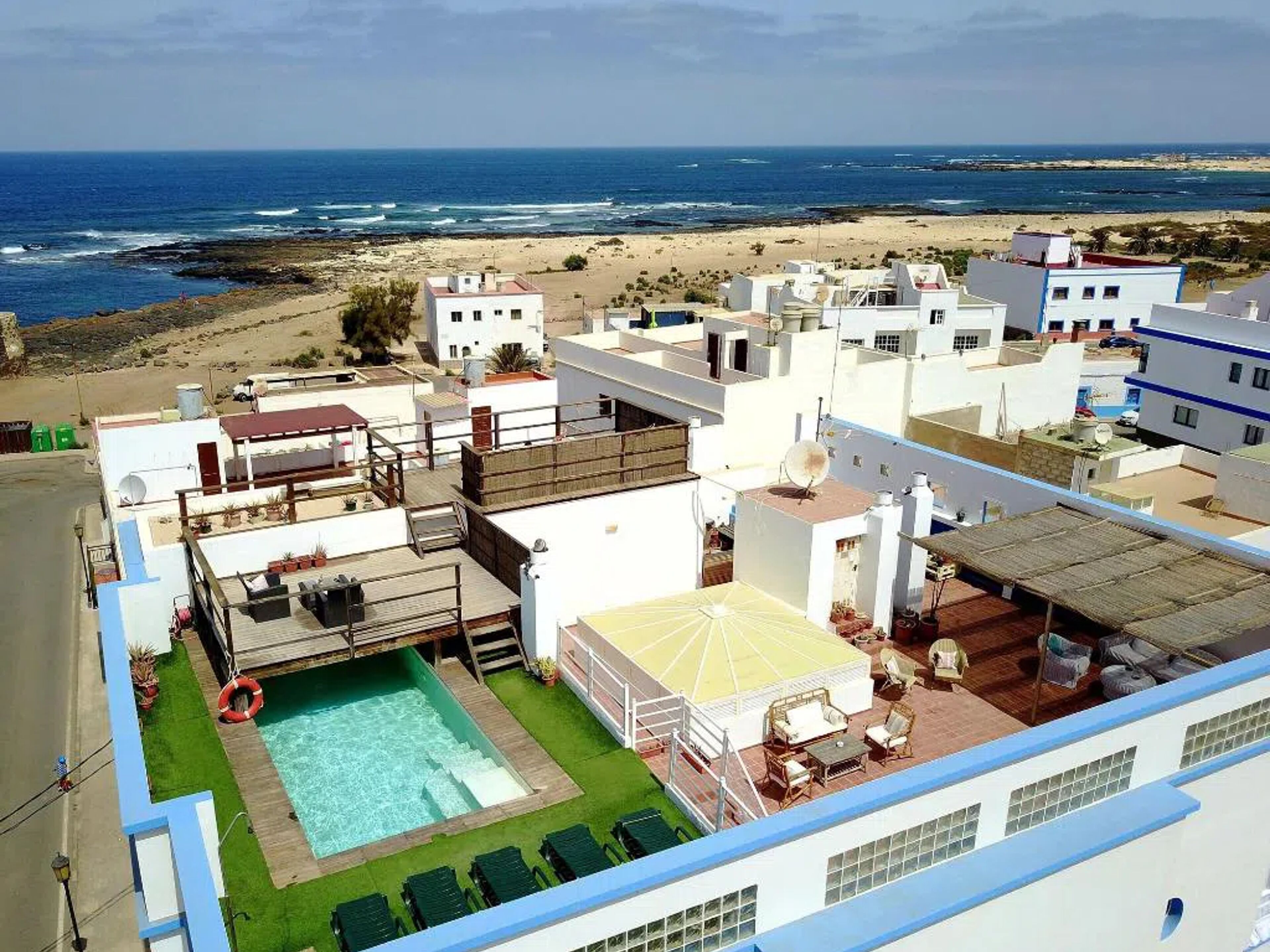 Laif Hotel