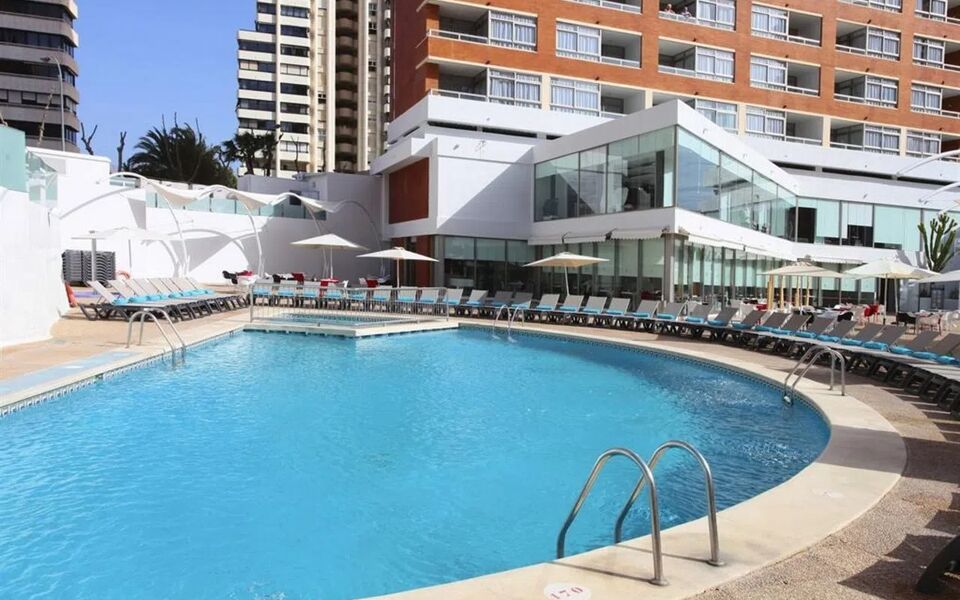 Flamingo Beach Resort