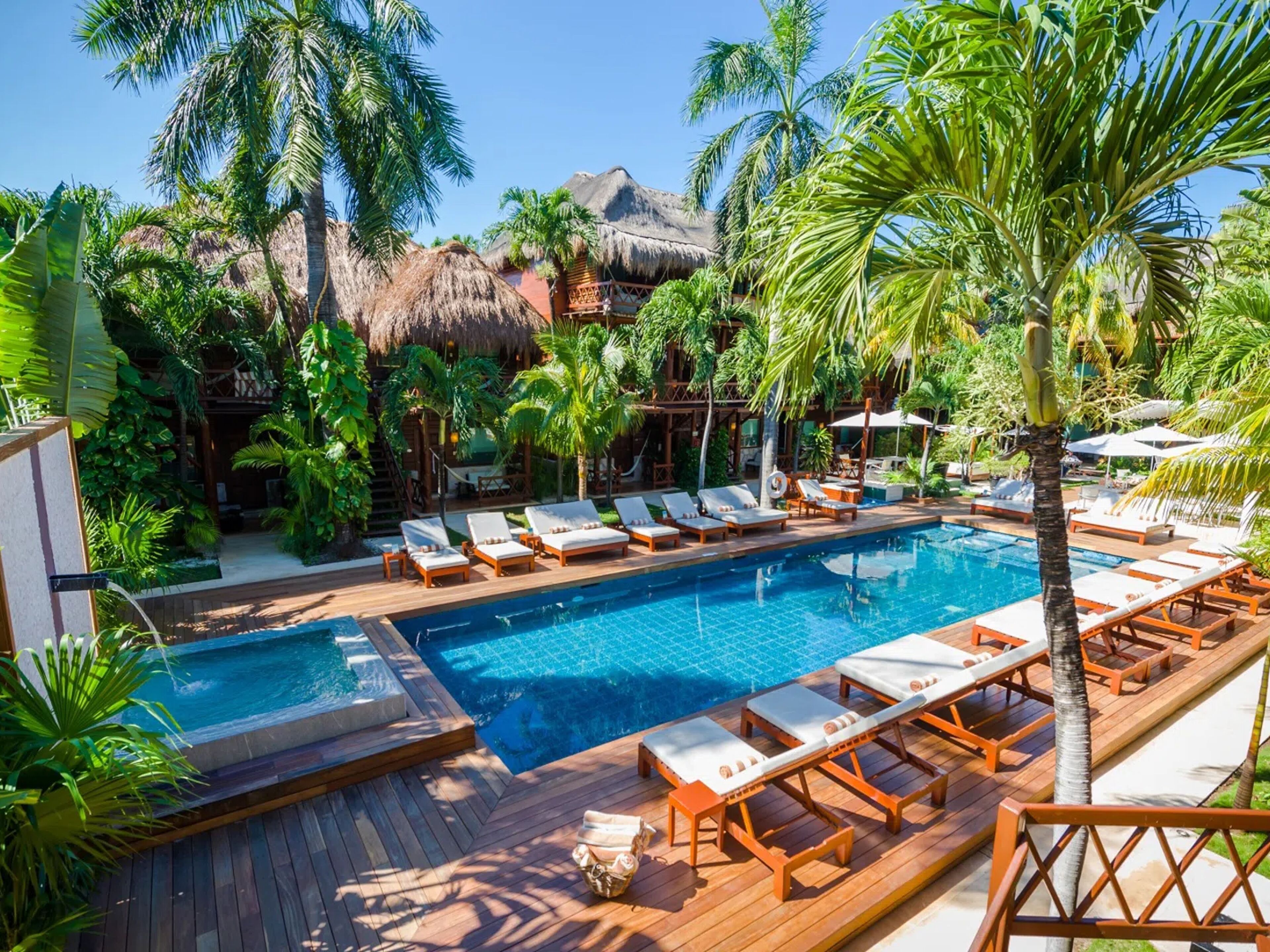 Magic Blue Boutique Hotel