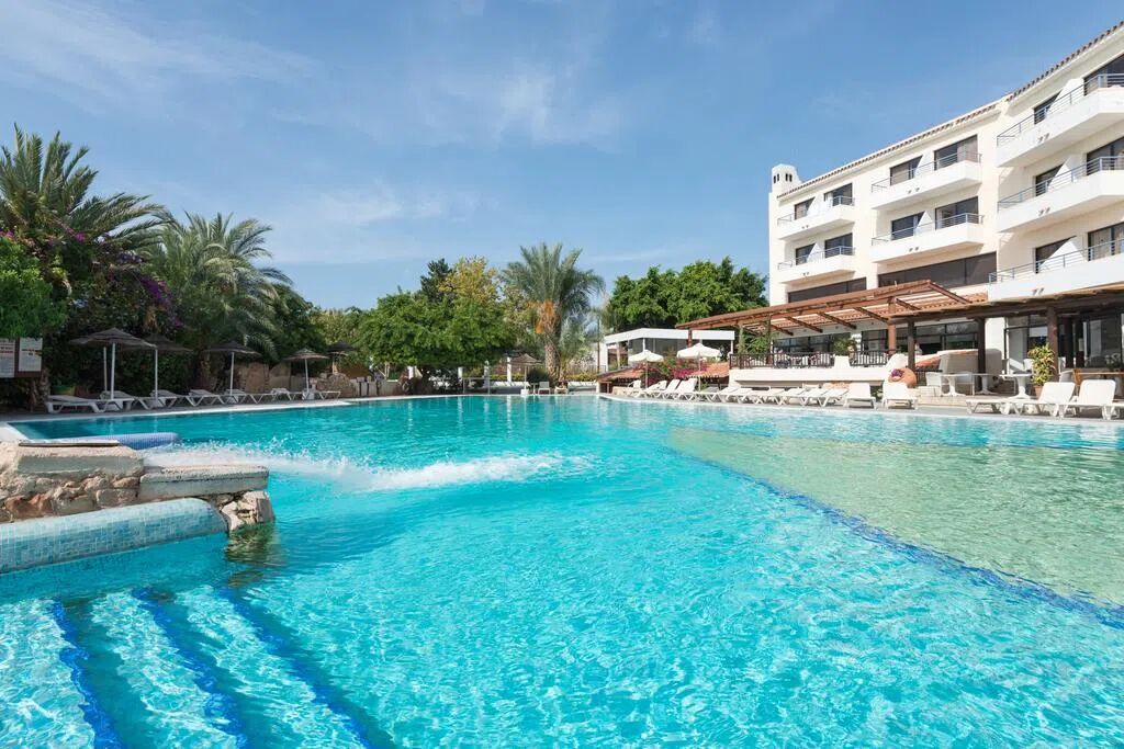 paphos-gardens-holiday-resort