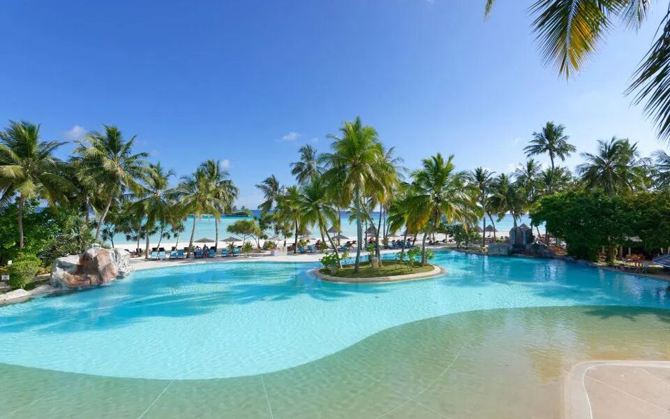 Villa Park Sun Island