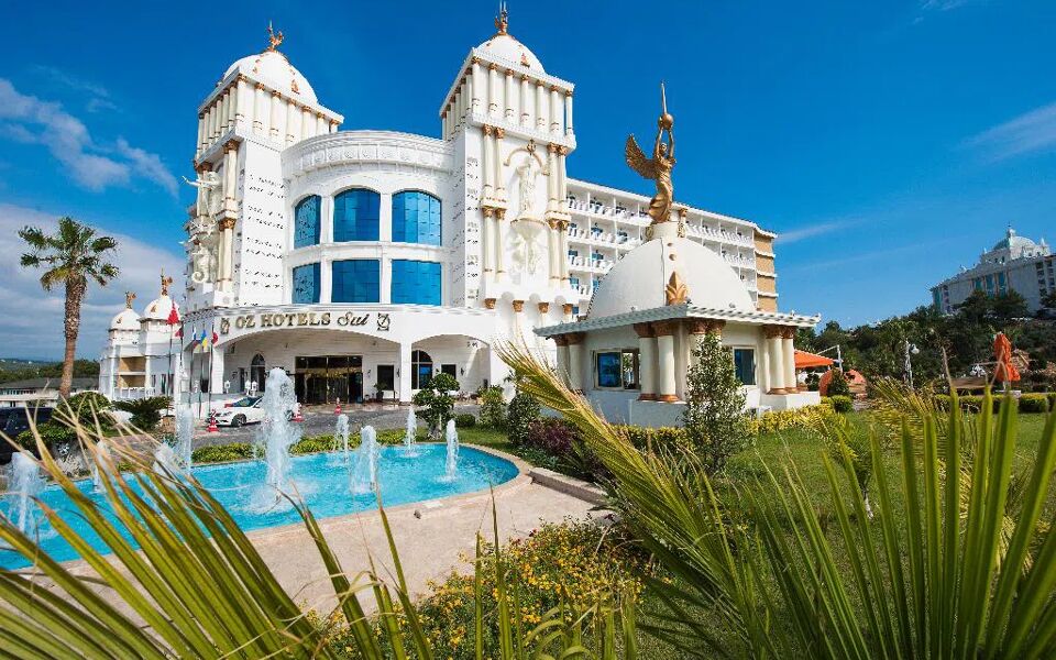 OZ SUI Resort Hotel