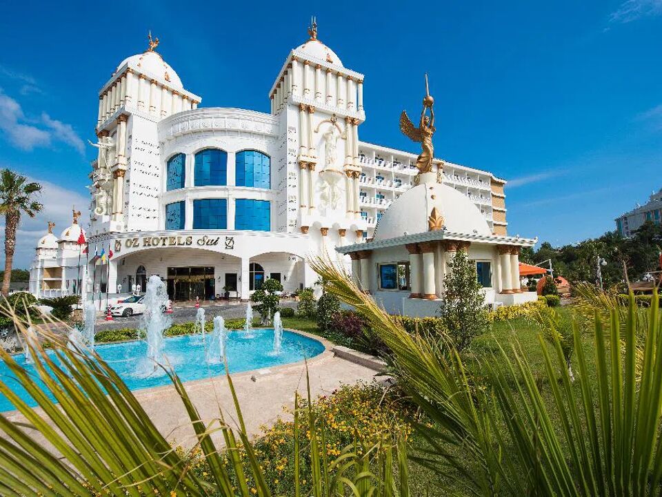 OZ SUI Resort Hotel