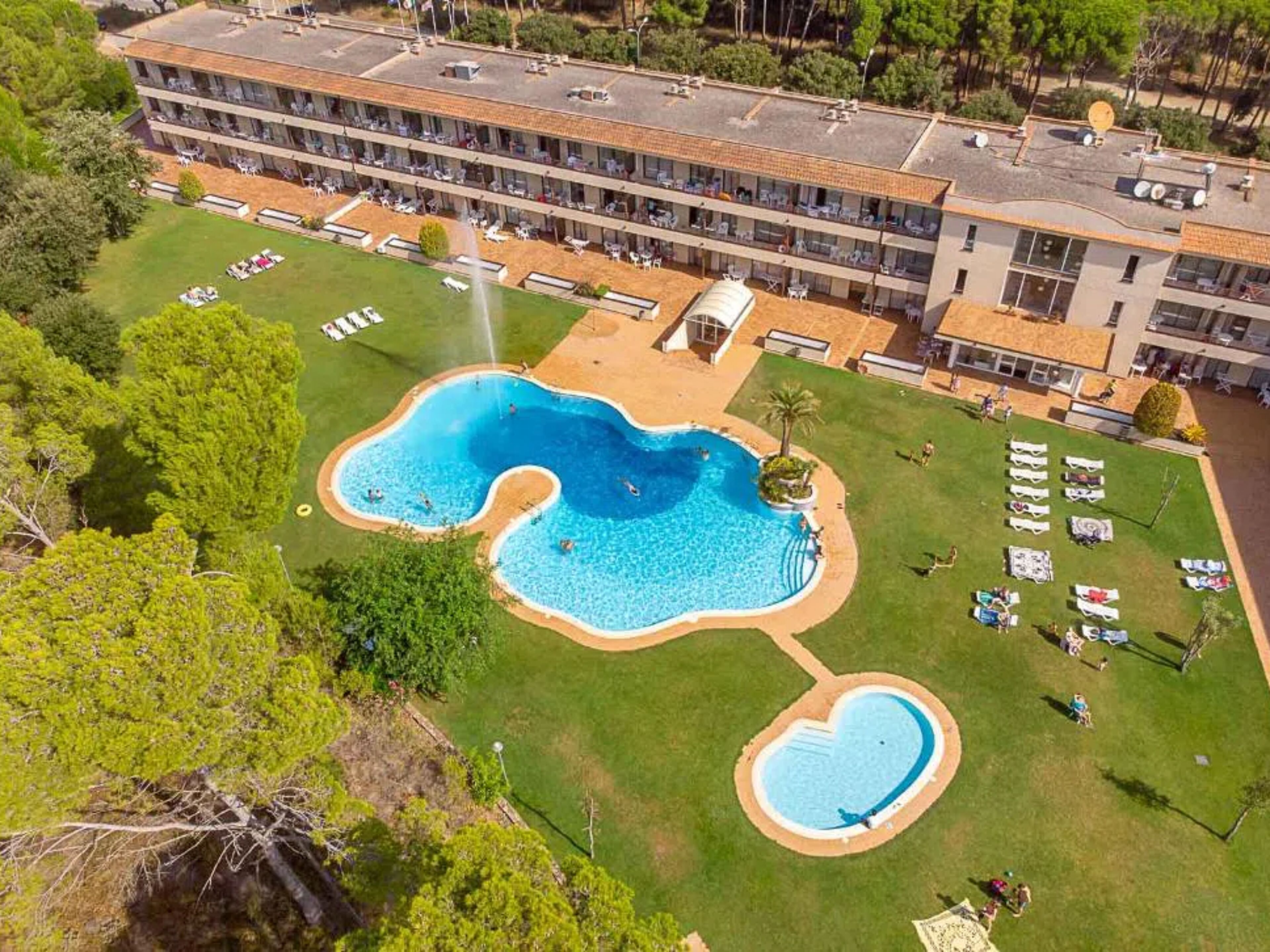 Village Golf Beach