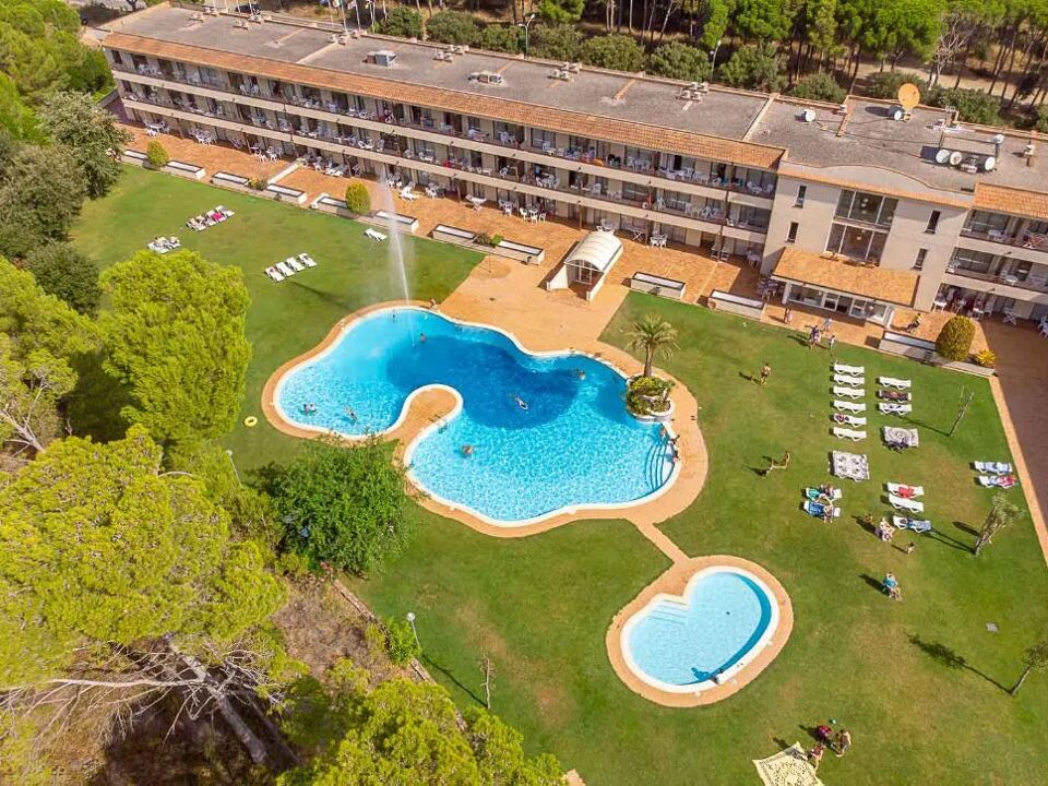 Village Golf Beach