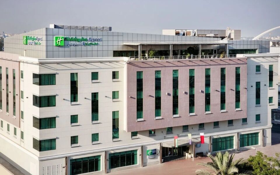Holiday Inn Express Dubai - Safa Park