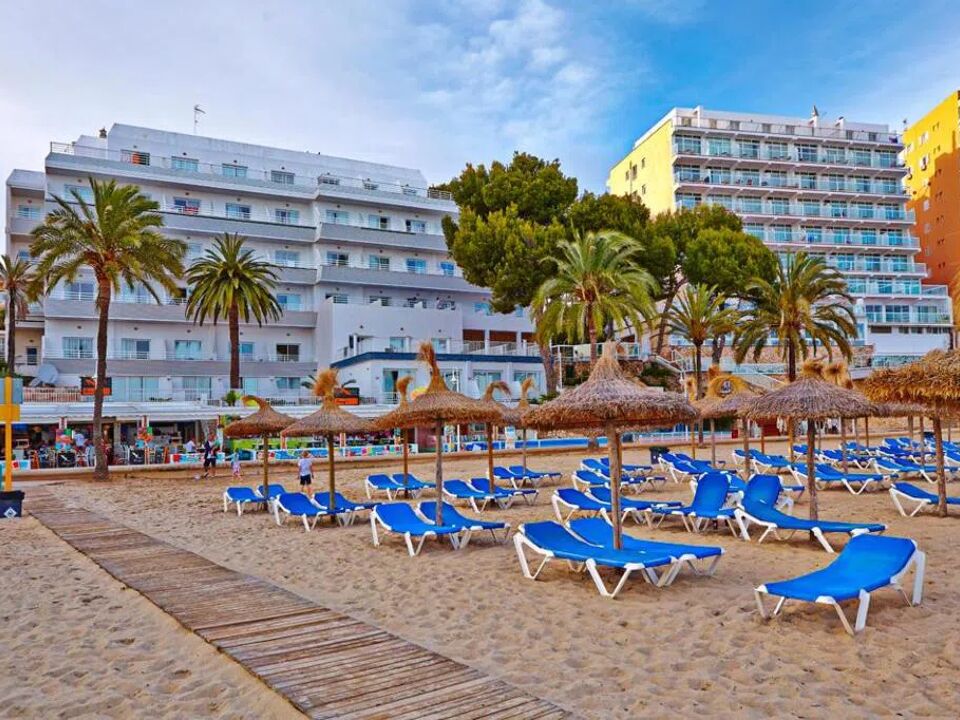 Flamboyan Caribe Hotel & Spa