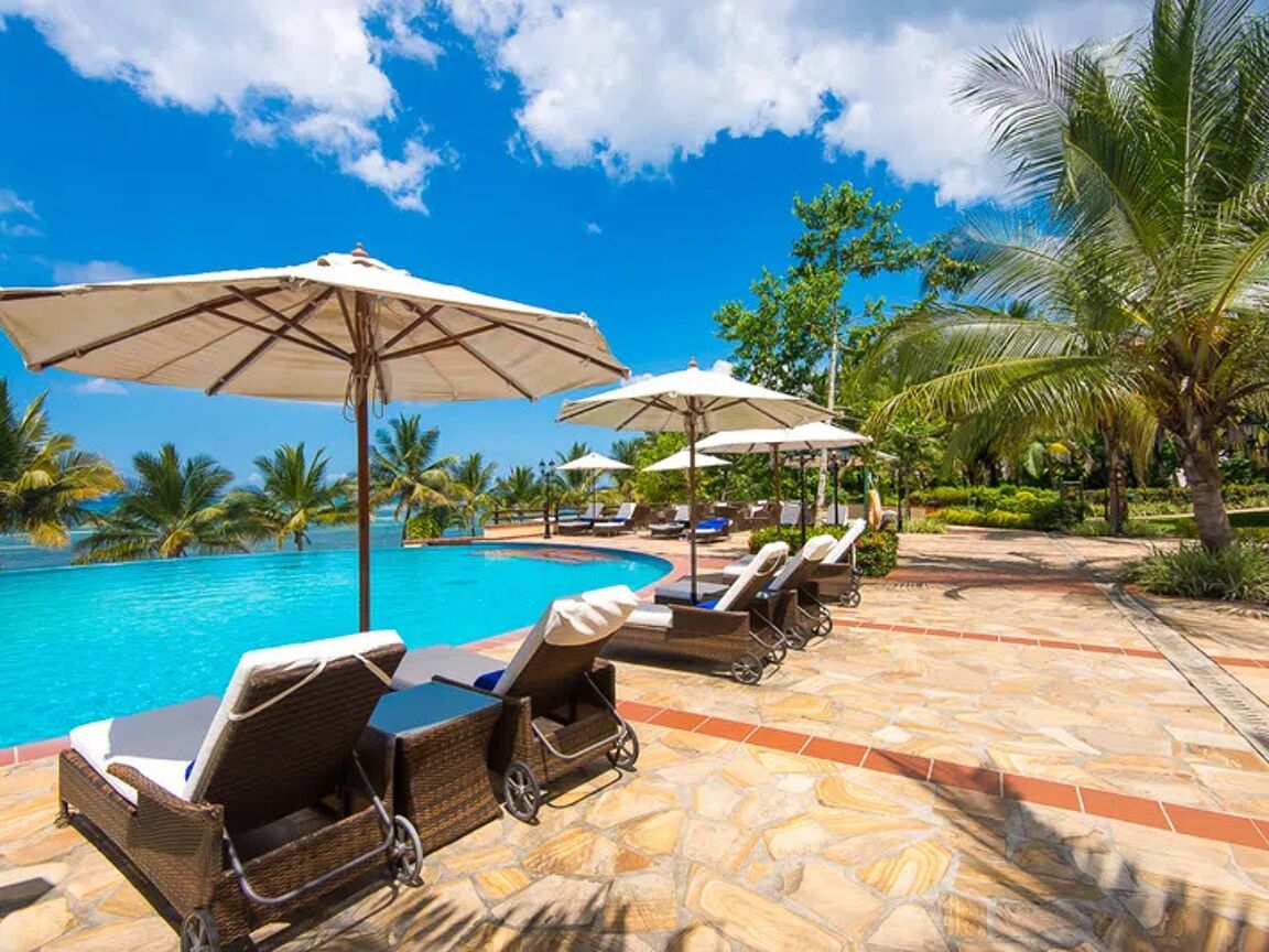 Sea Cliff Resort & Spa