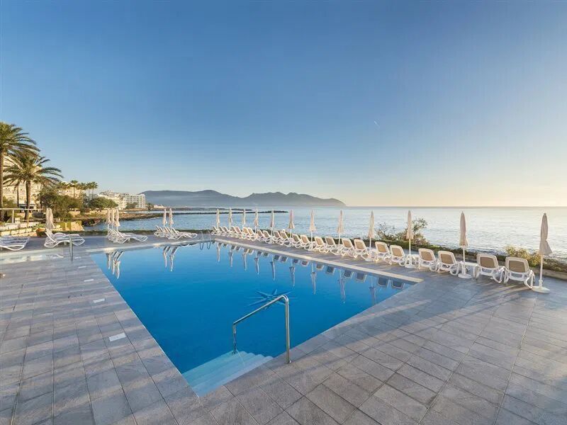Hotel Atolon Kaafu Beach Club