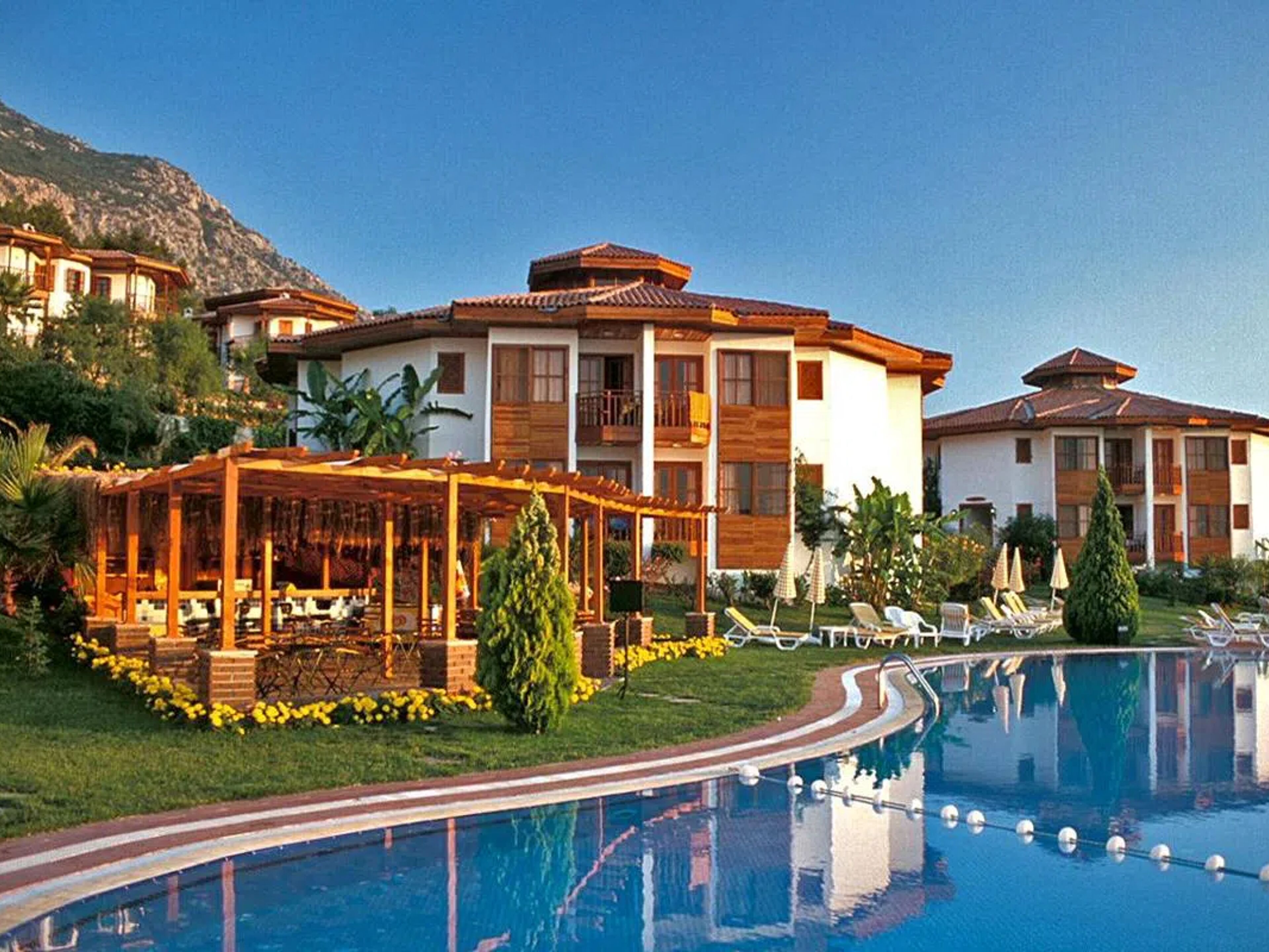Montana Pine Resort