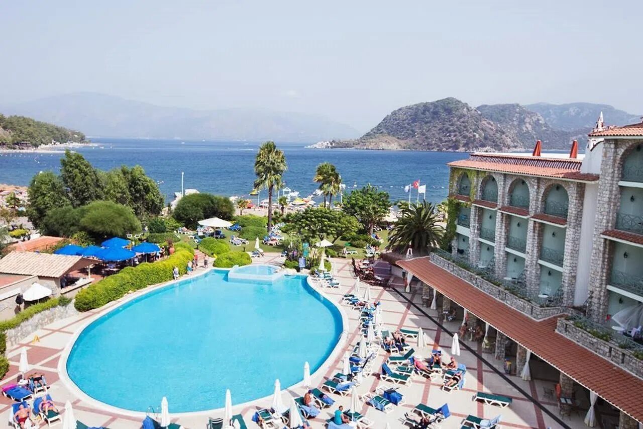 hotel-marti-la-perla