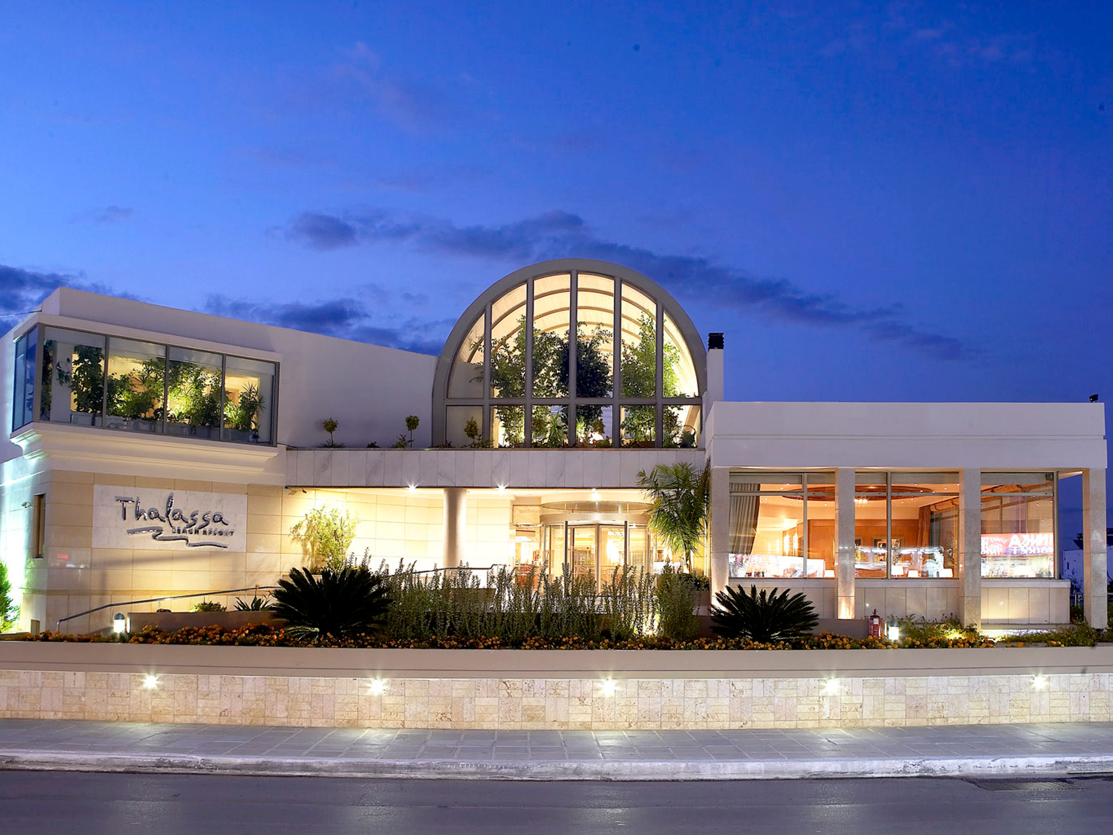 Thalassa Beach Resort & Spa