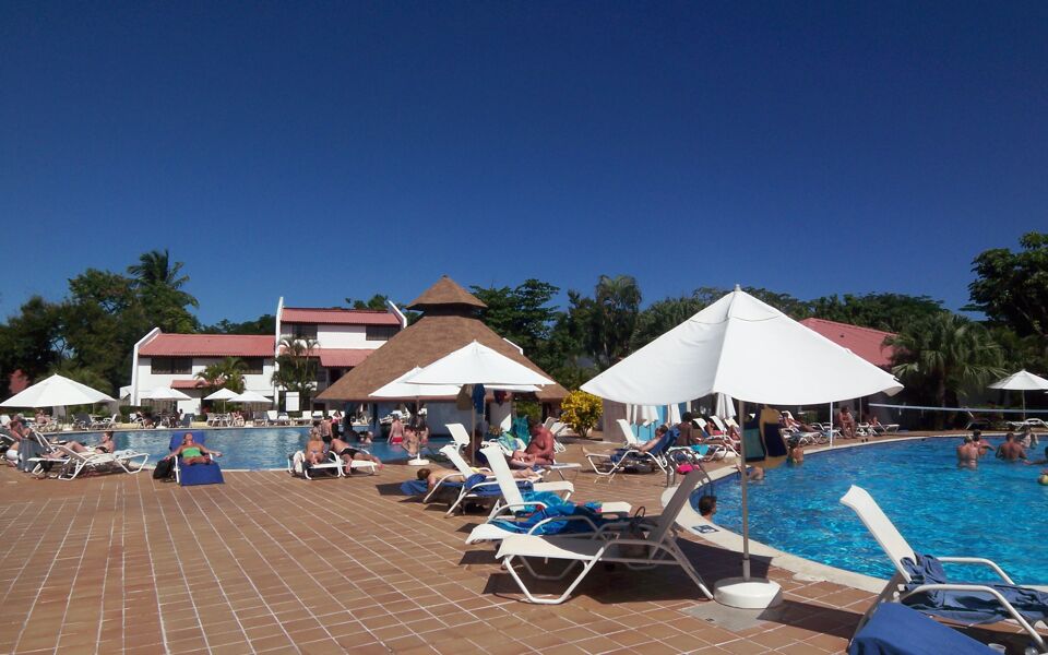 BlueBay Villas Doradas