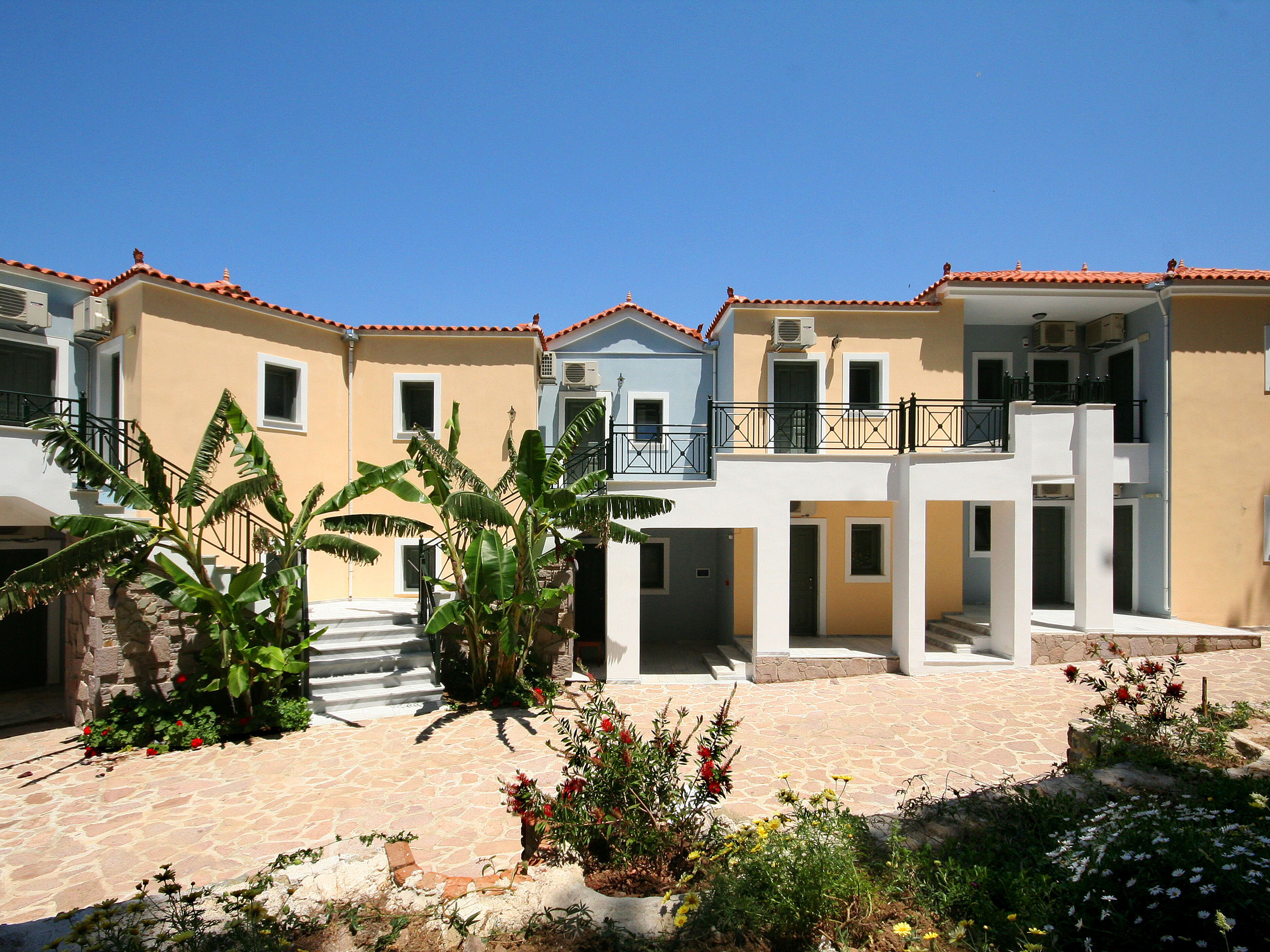 Alma Luxury Resort Hotel