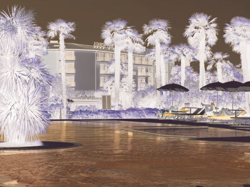 Astoria Park Hotel