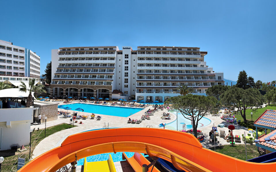 Batihan Beach Resort & Spa