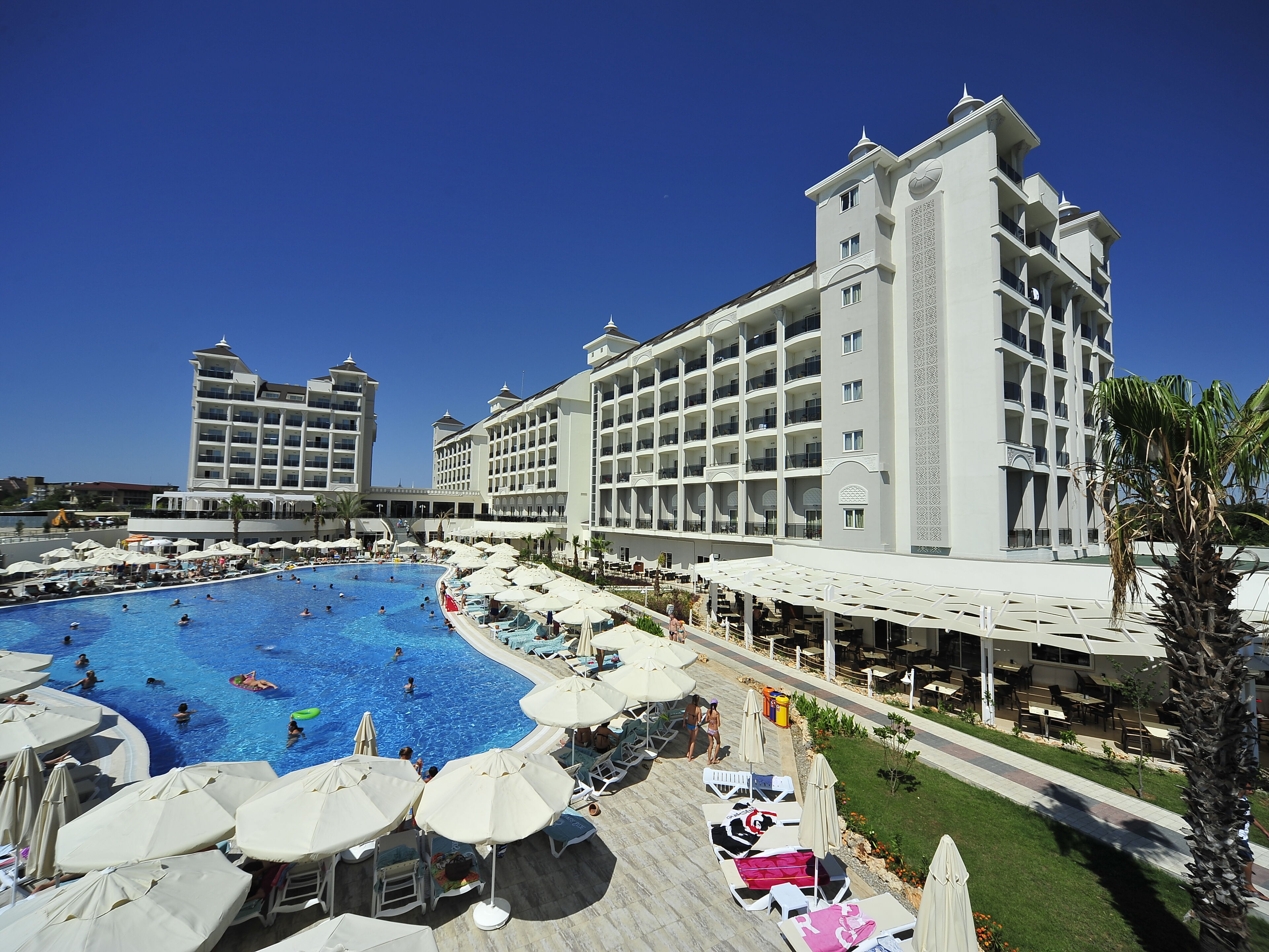Lake & River Side Spa