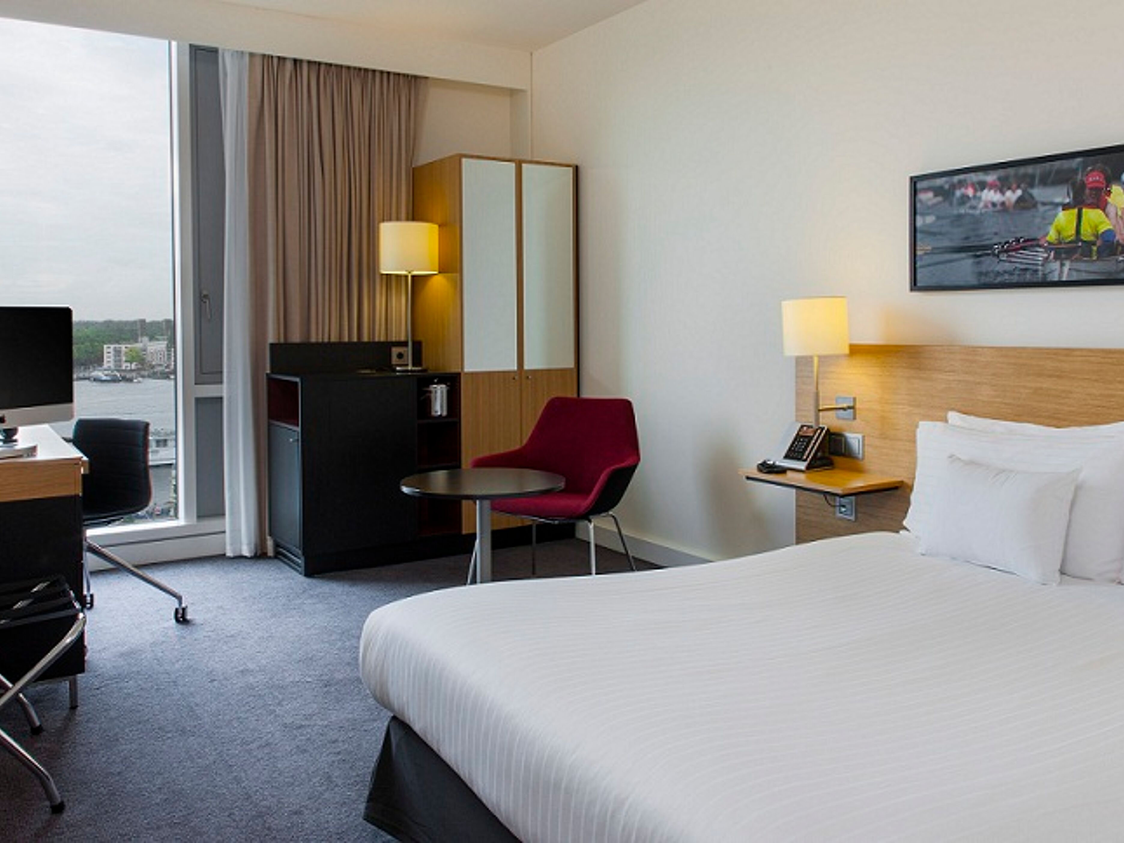 DoubleTree By Hilton Amsterdam