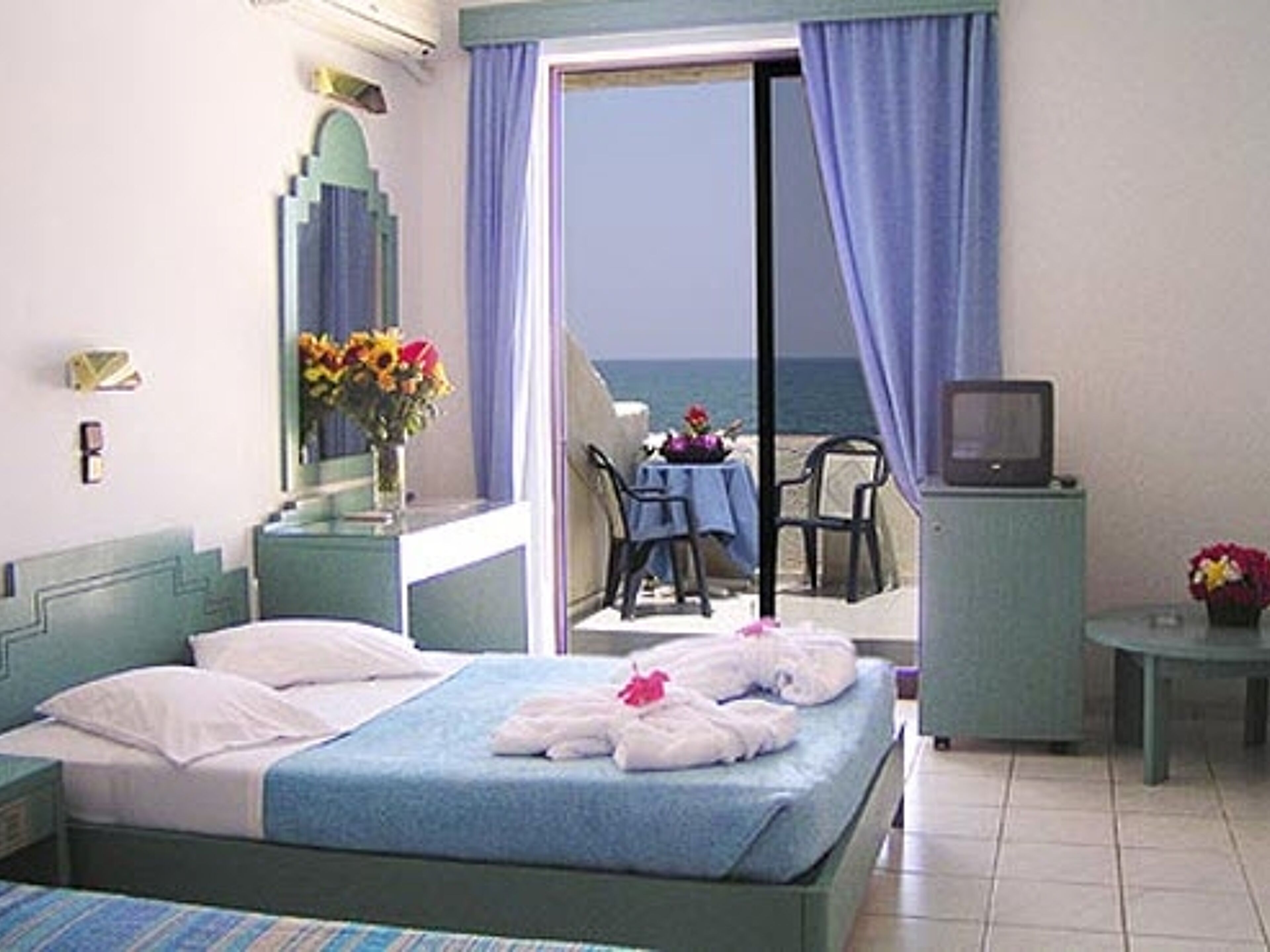 Adele Beach Hotel