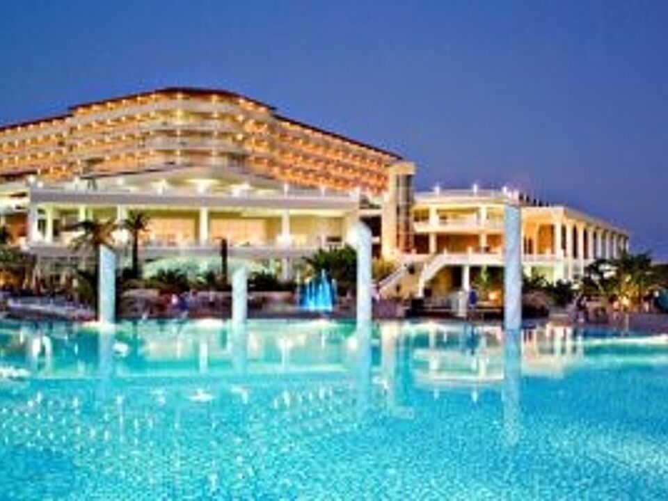 Starlight Resort & Convention Center