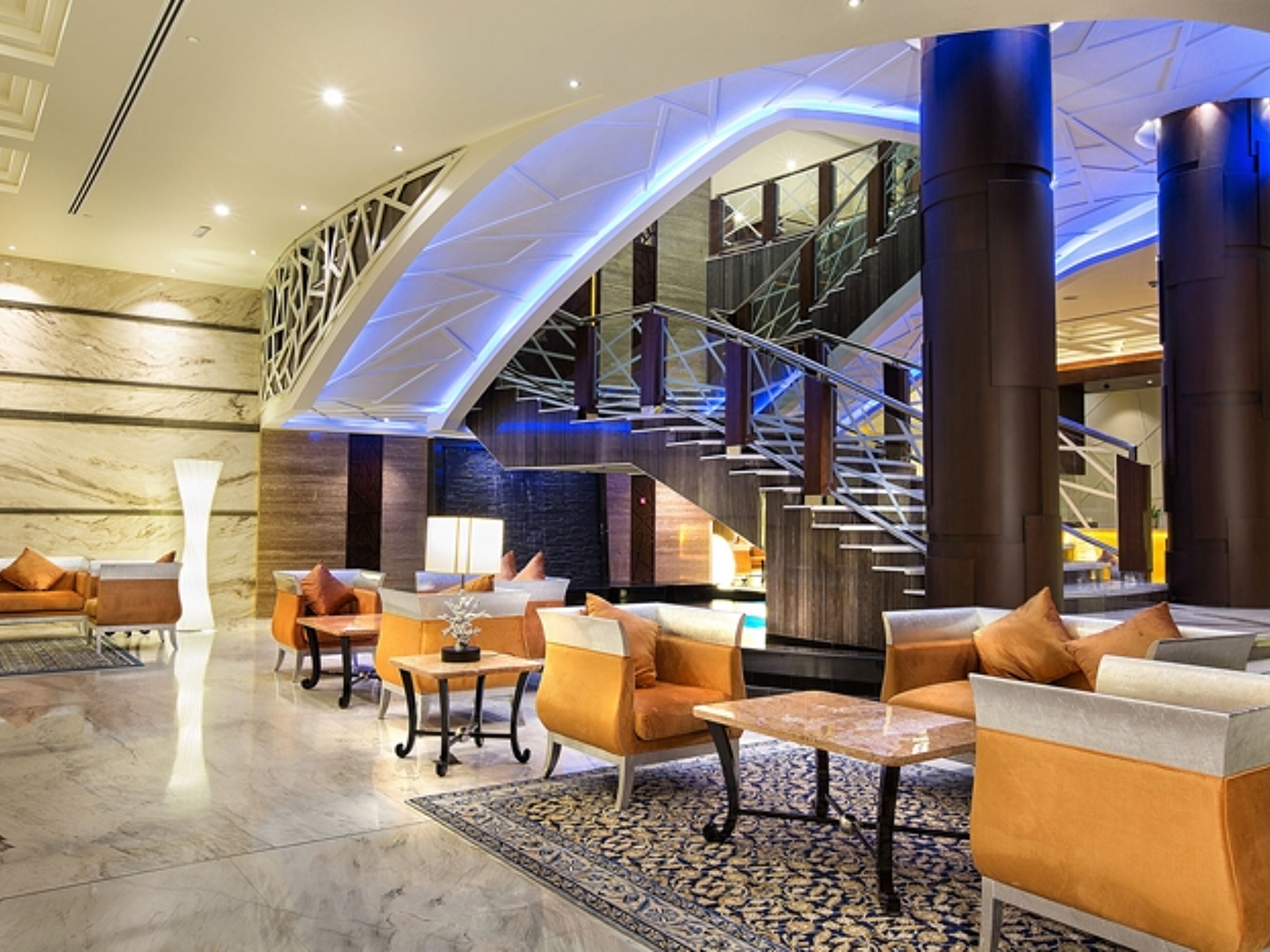 Vintage Grand Hotel