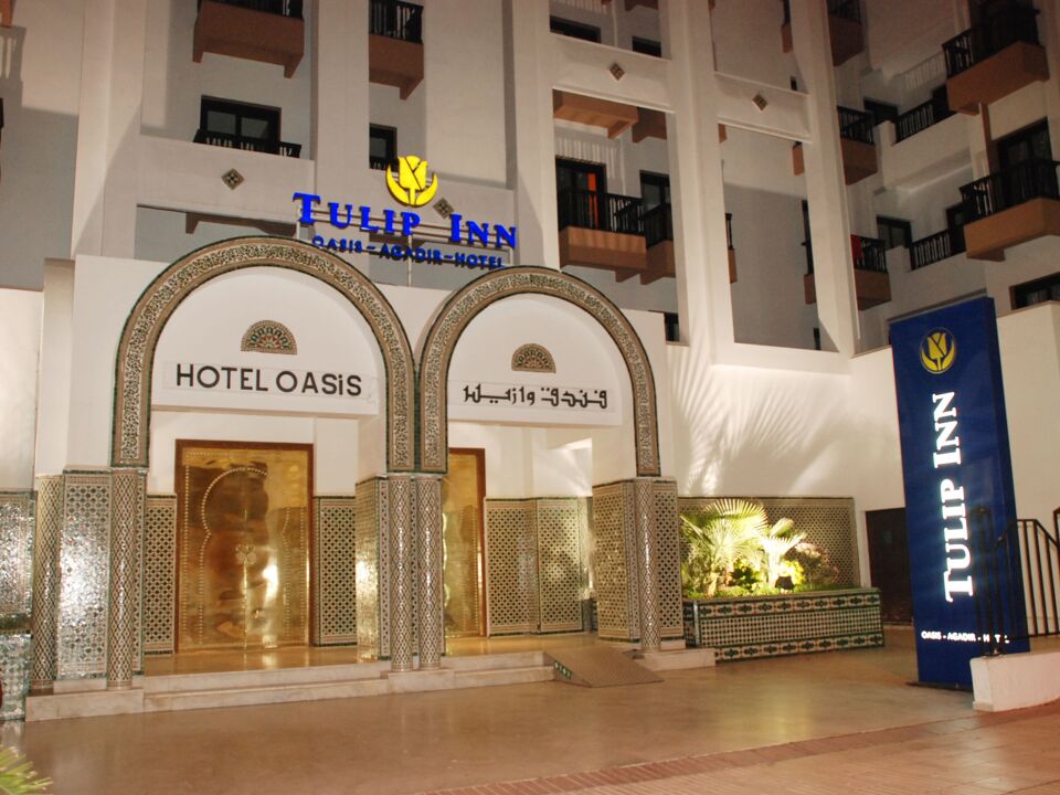 Oasis Hotel & Spa