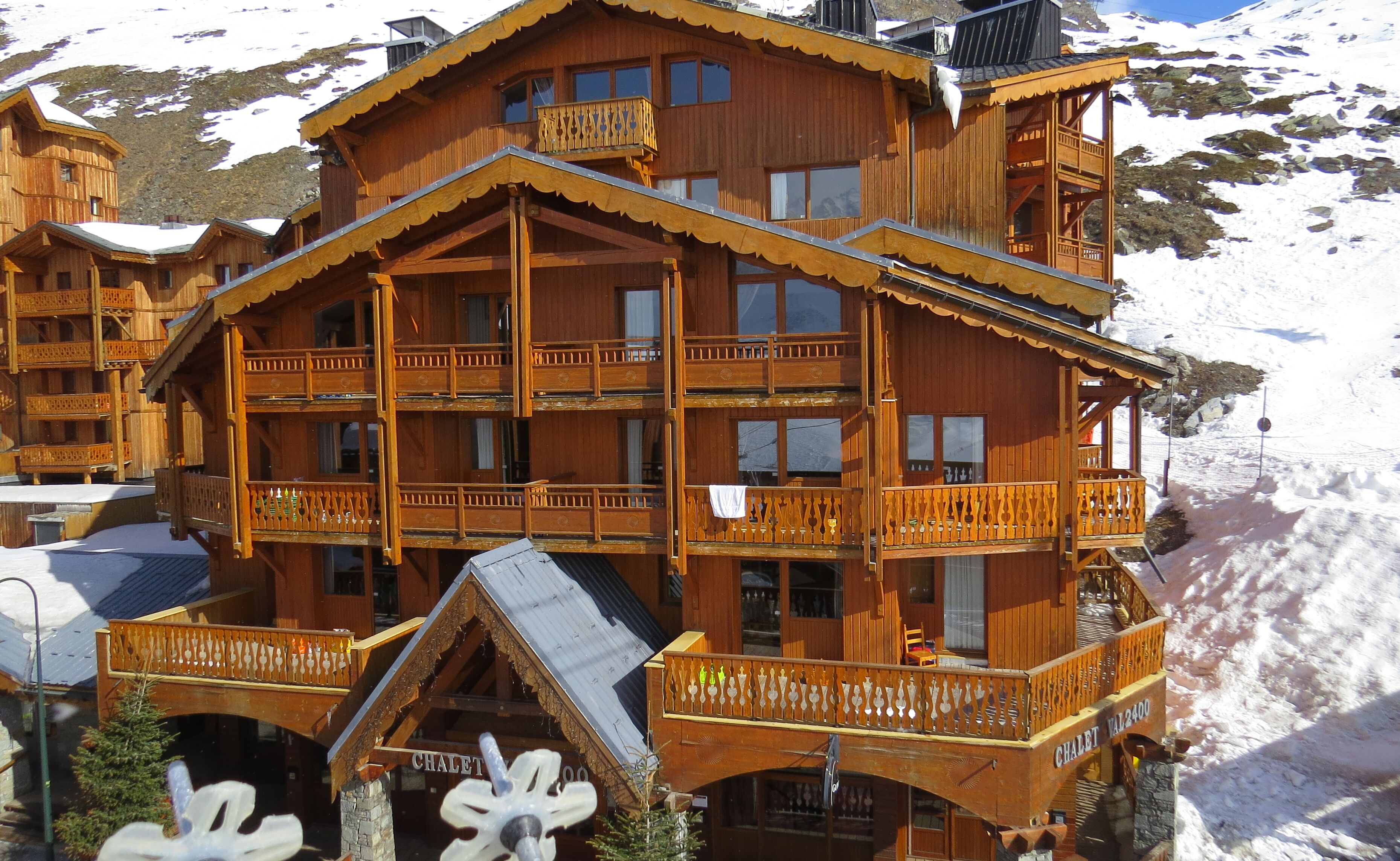 Chalet Val 2400