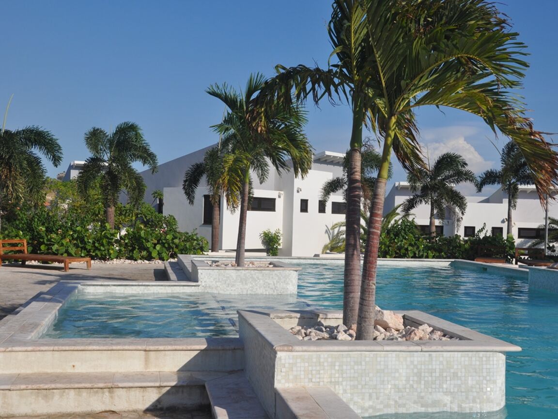 Blue Bay Lodges