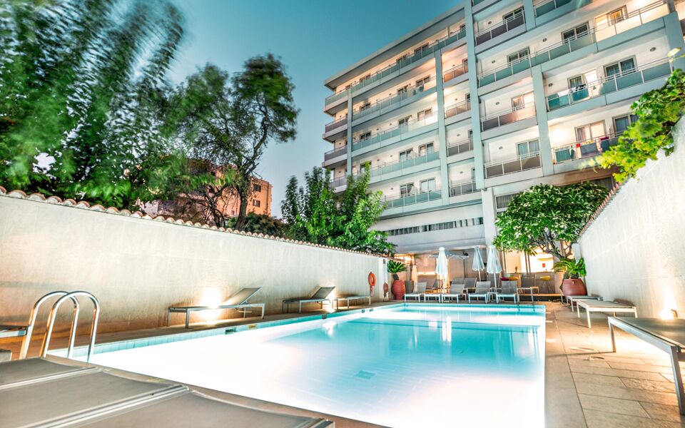 Aquamare City & Beach Hotel