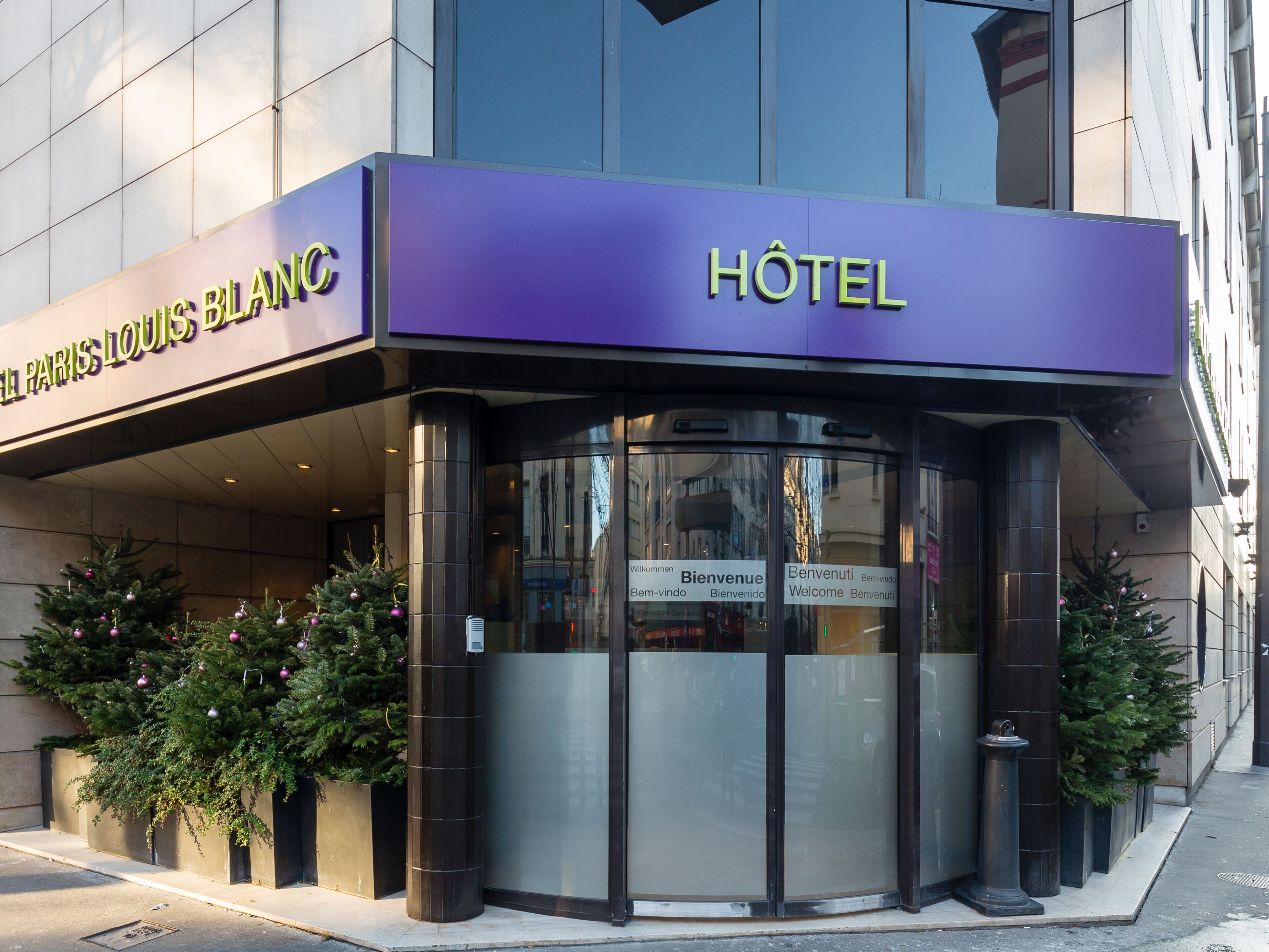 Hotel Paris Louis Blanc