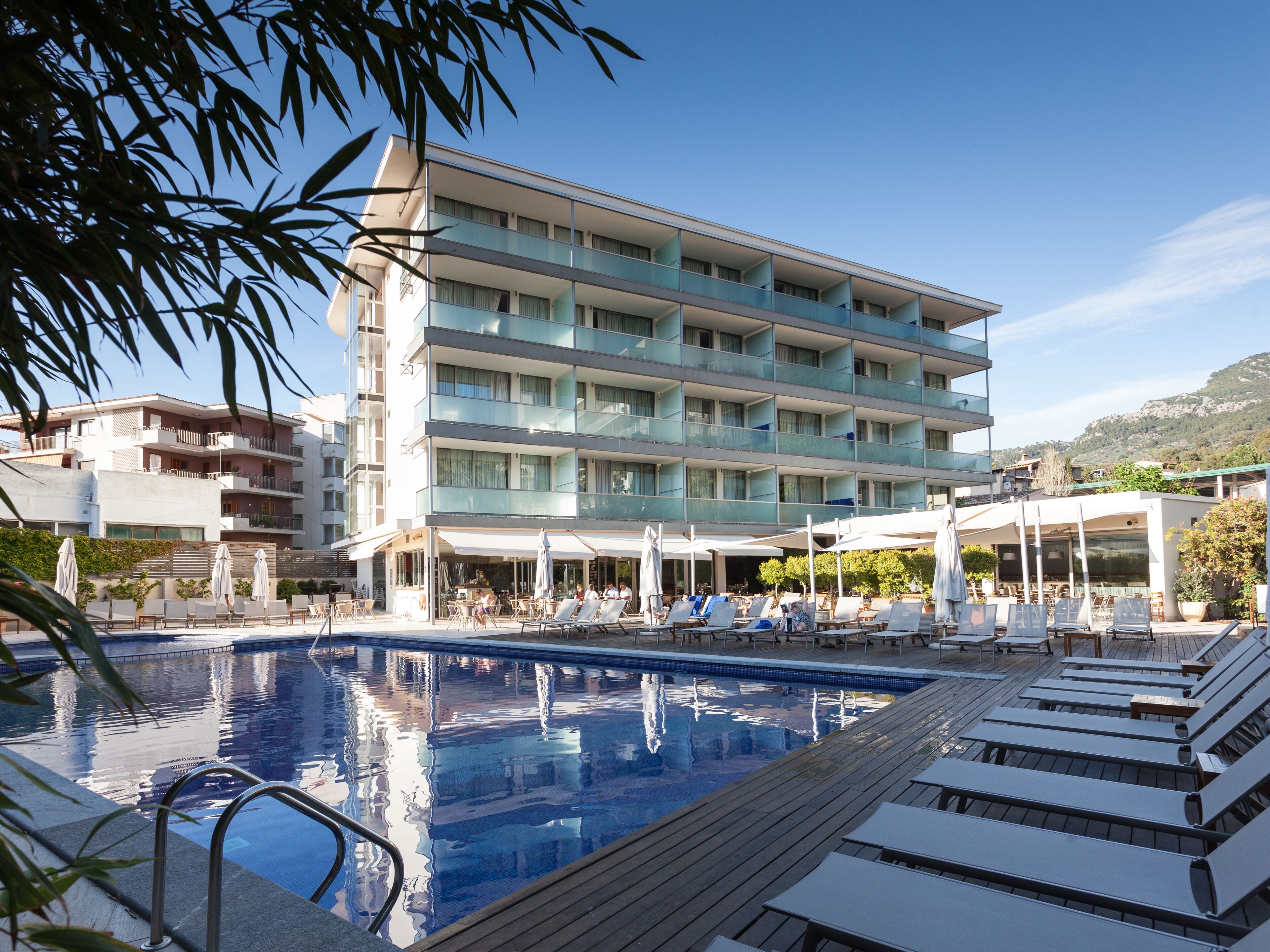Aimia Hotel