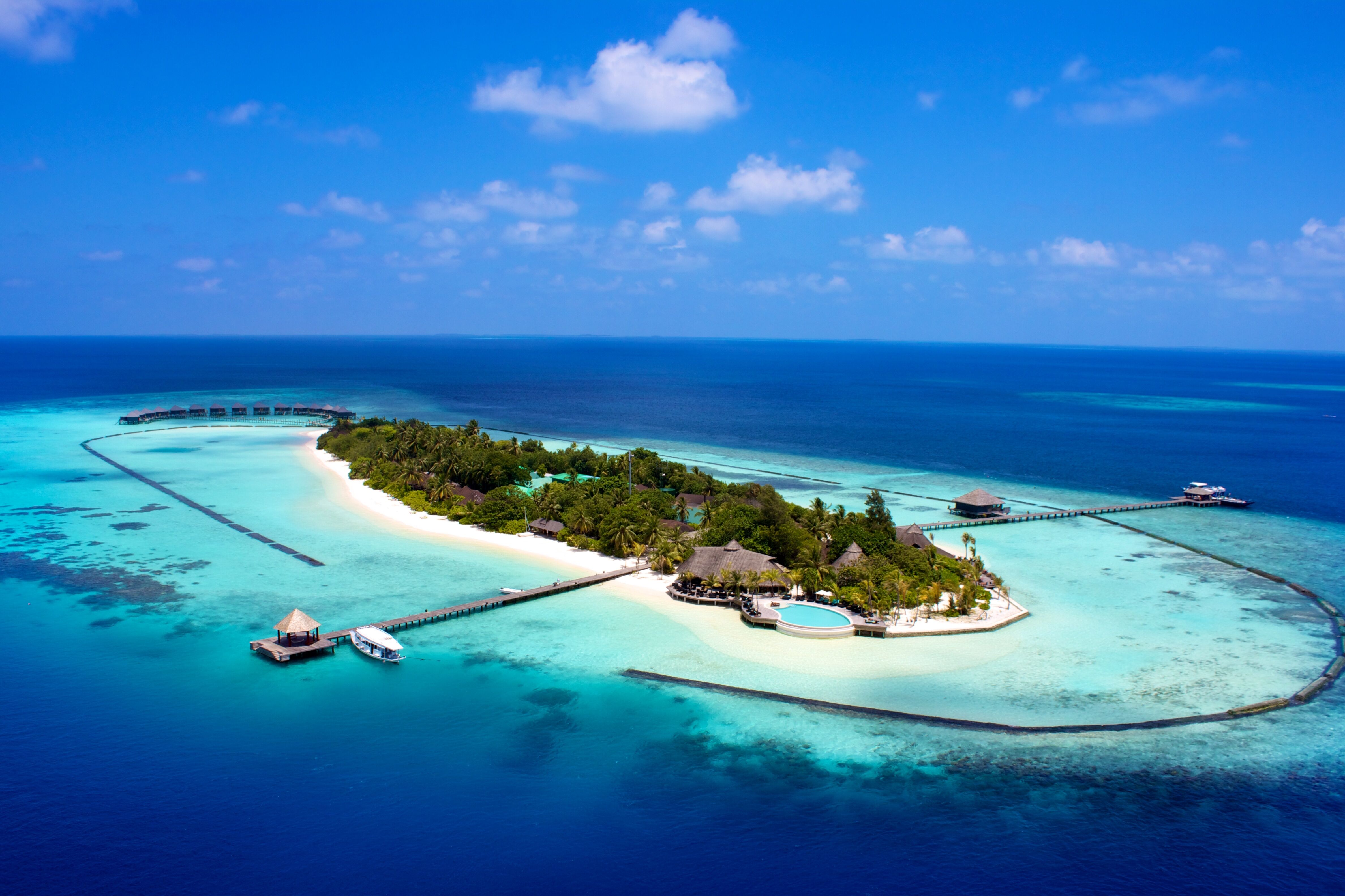 komandoo-maldives-island-resort