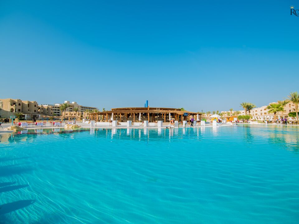 Royal Lagoons Aqua Park Resort & Spa