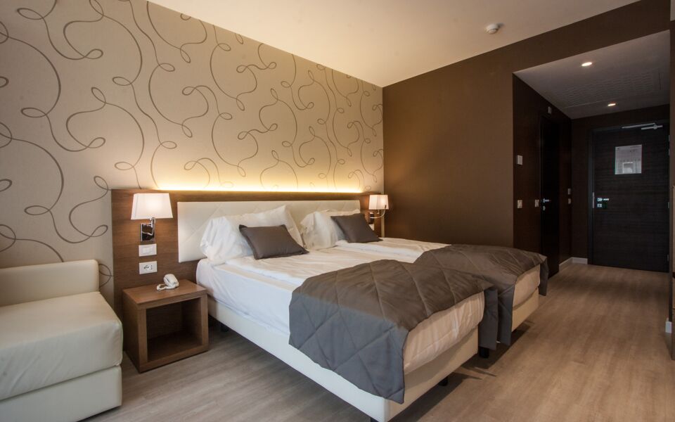 Hotel Bisesti