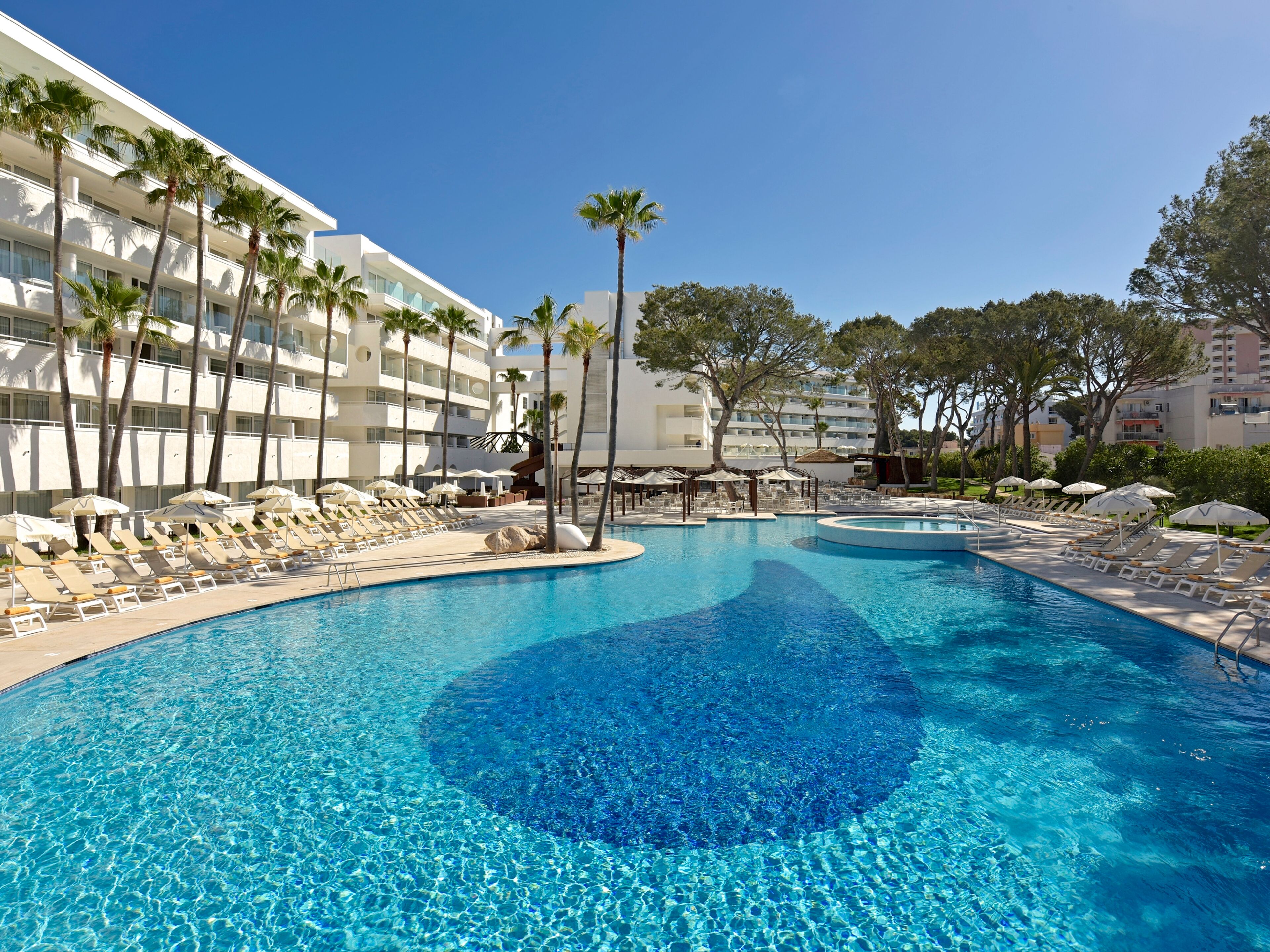 Iberostar Waves Cristina