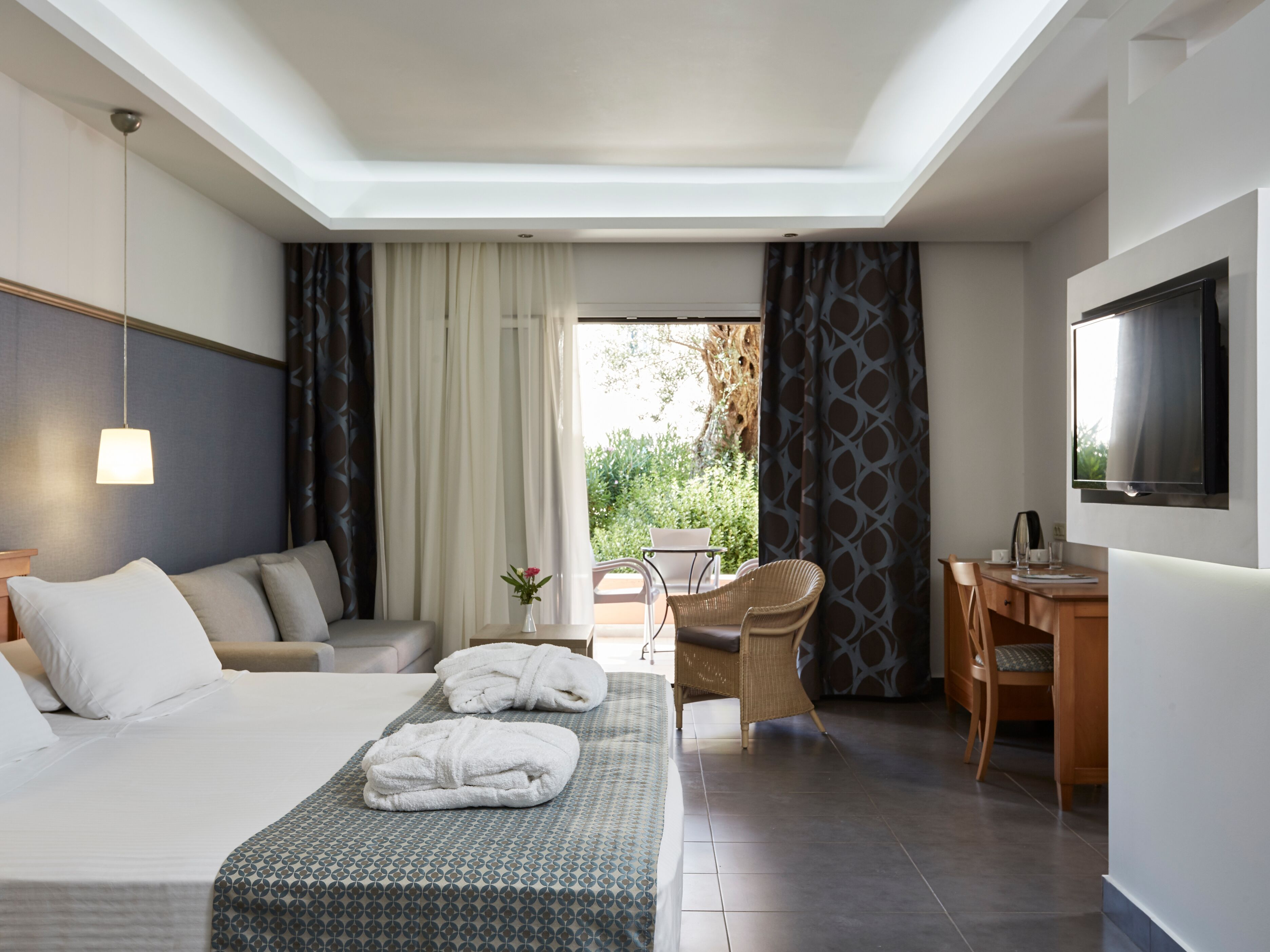 Sentido Apollo Palace