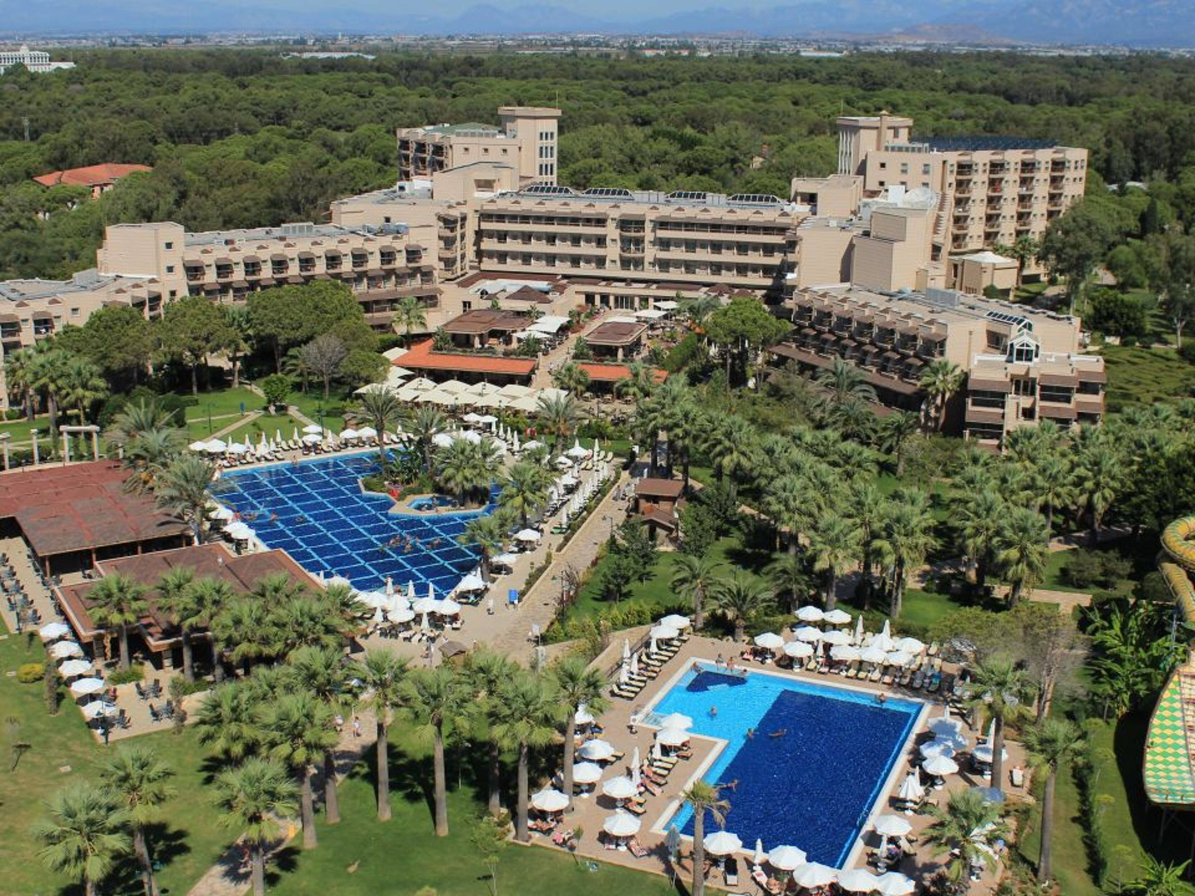 Crystal Tat Beach Golf Resort & Spa
