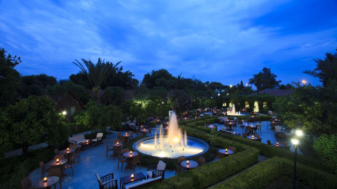 hotel-can-garden-beach