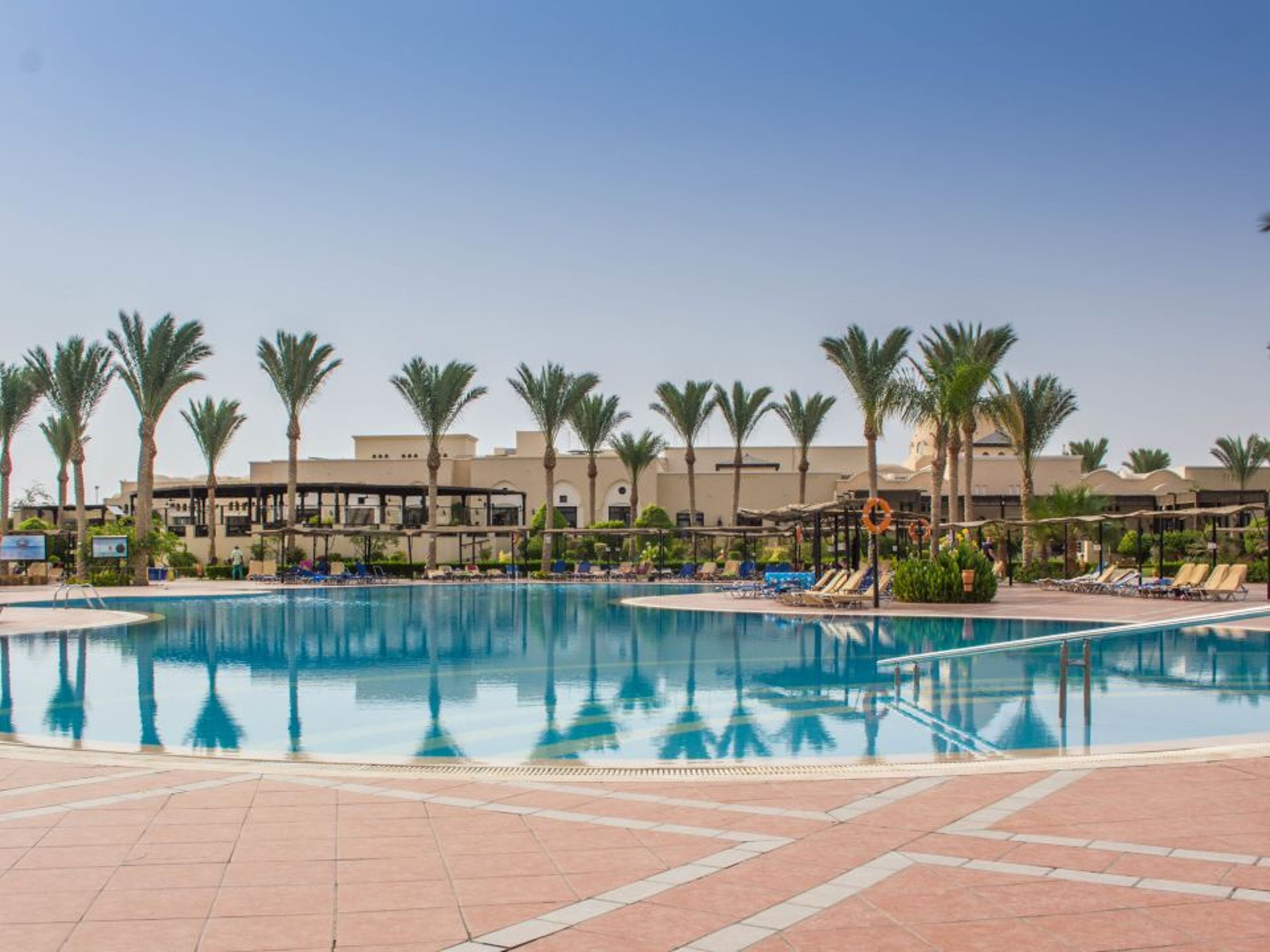 Jaz Lamaya Resort