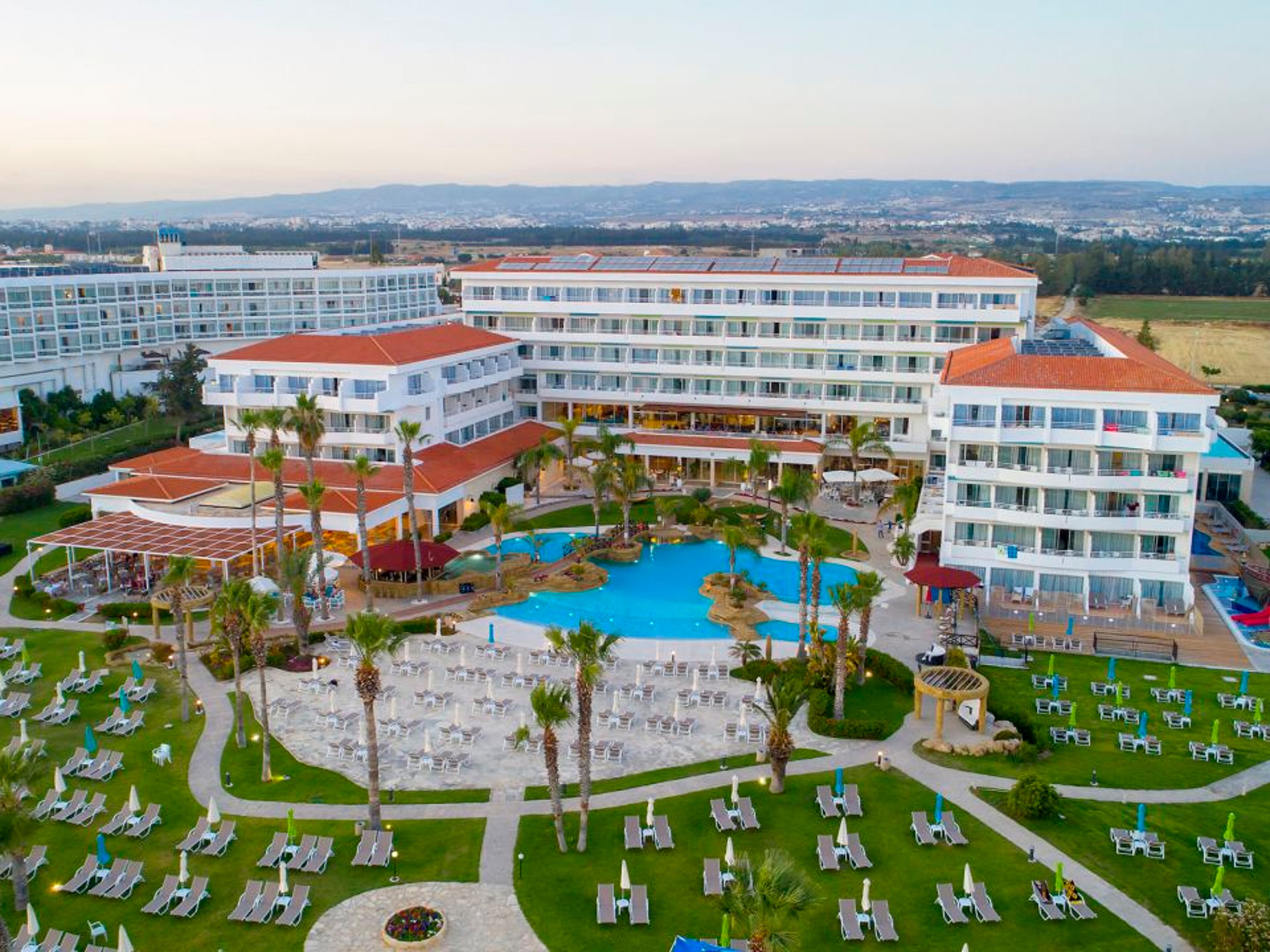 Leonardo Cypria Bay