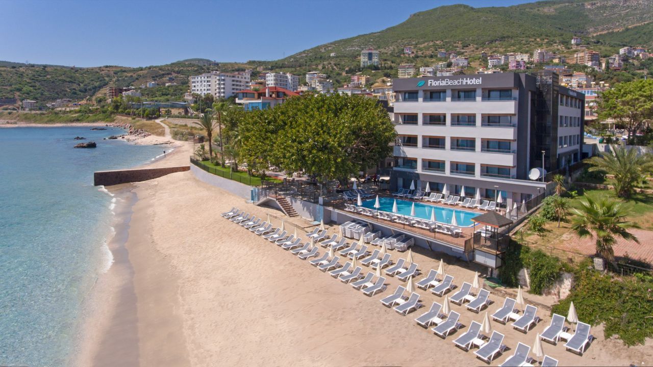 floria-beach-ex-gorgulu-kleopatra-beach-hotel