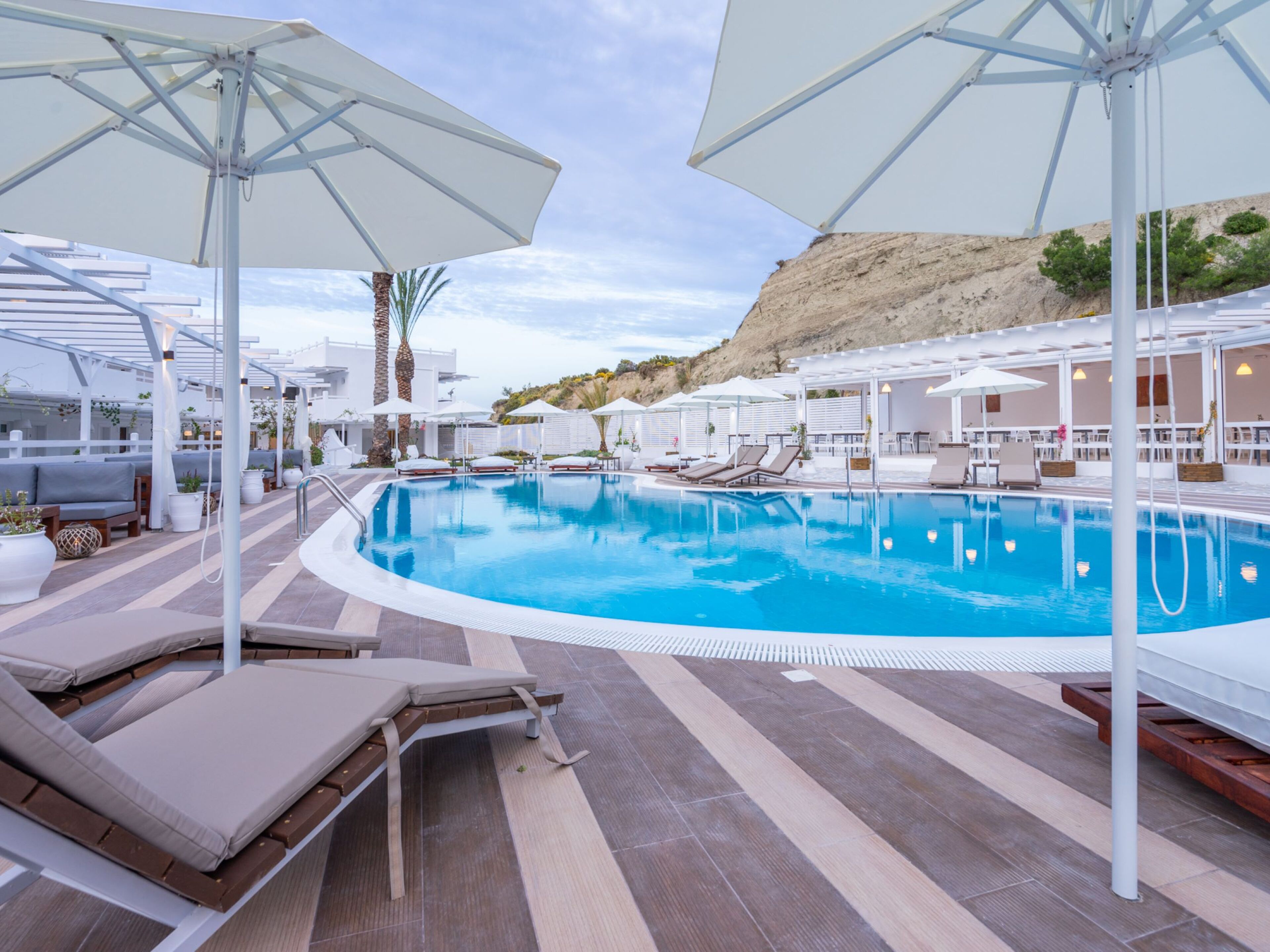 Aloe Hotel