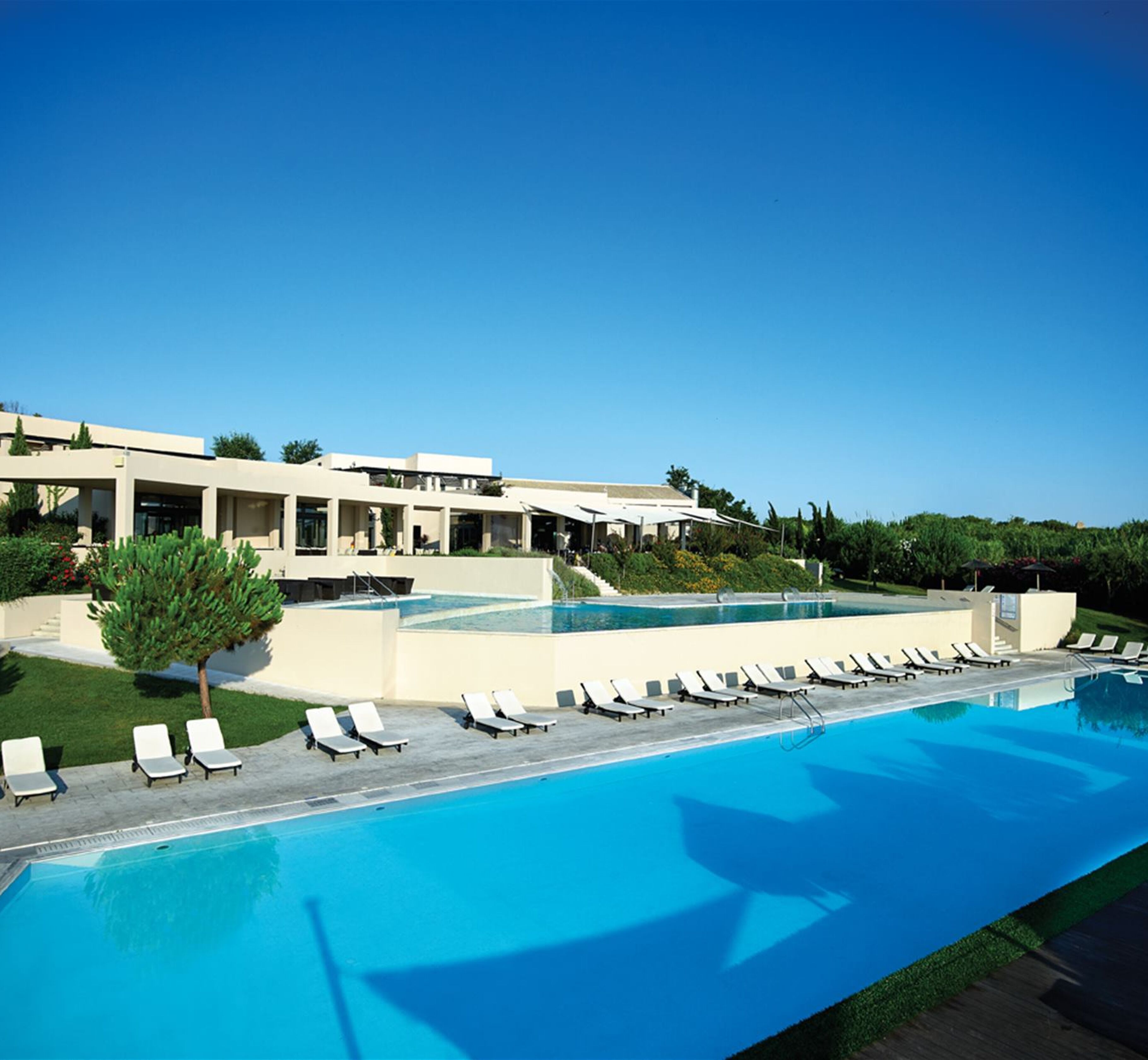 Eleon Grand Resort & Spa