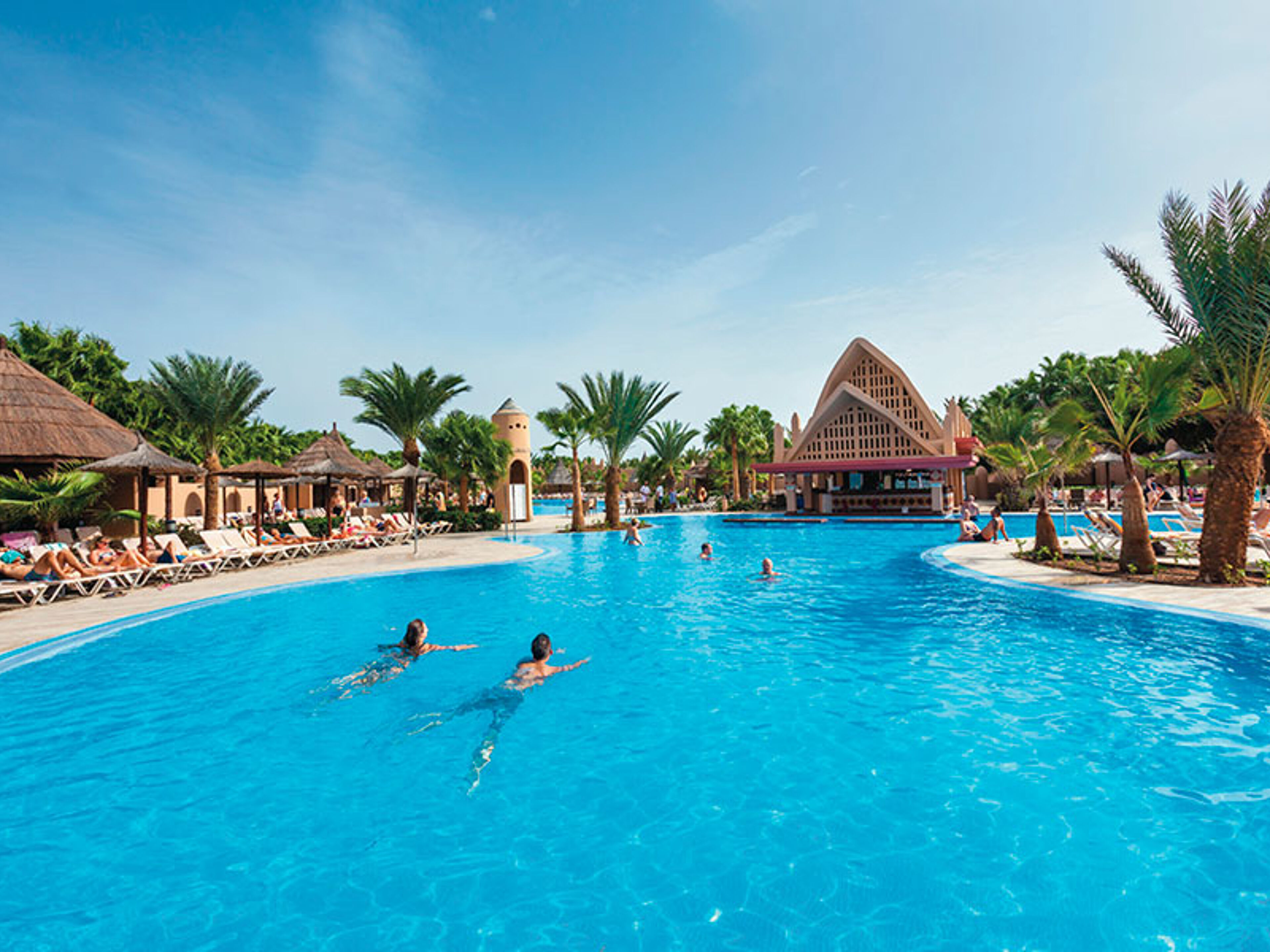 RIU Funana