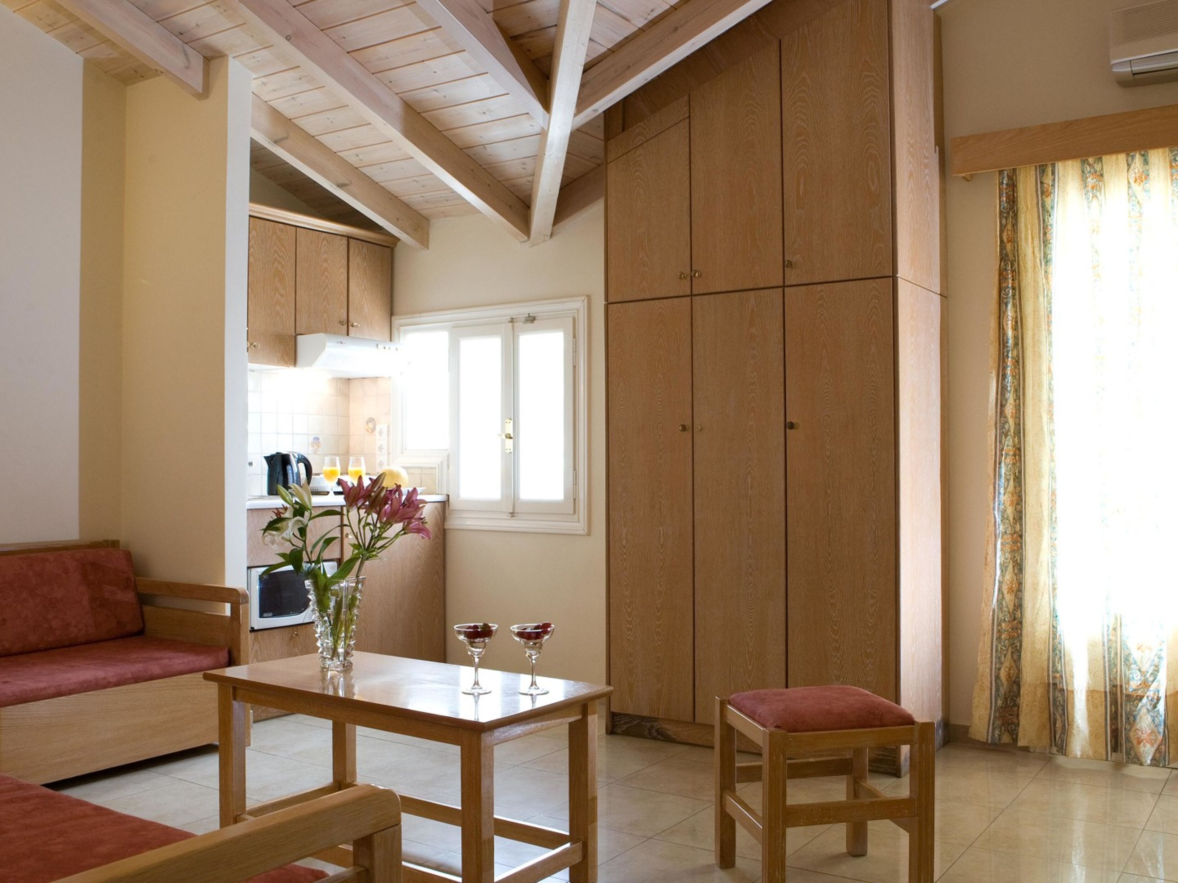 Lefko Hotel & Appartementen