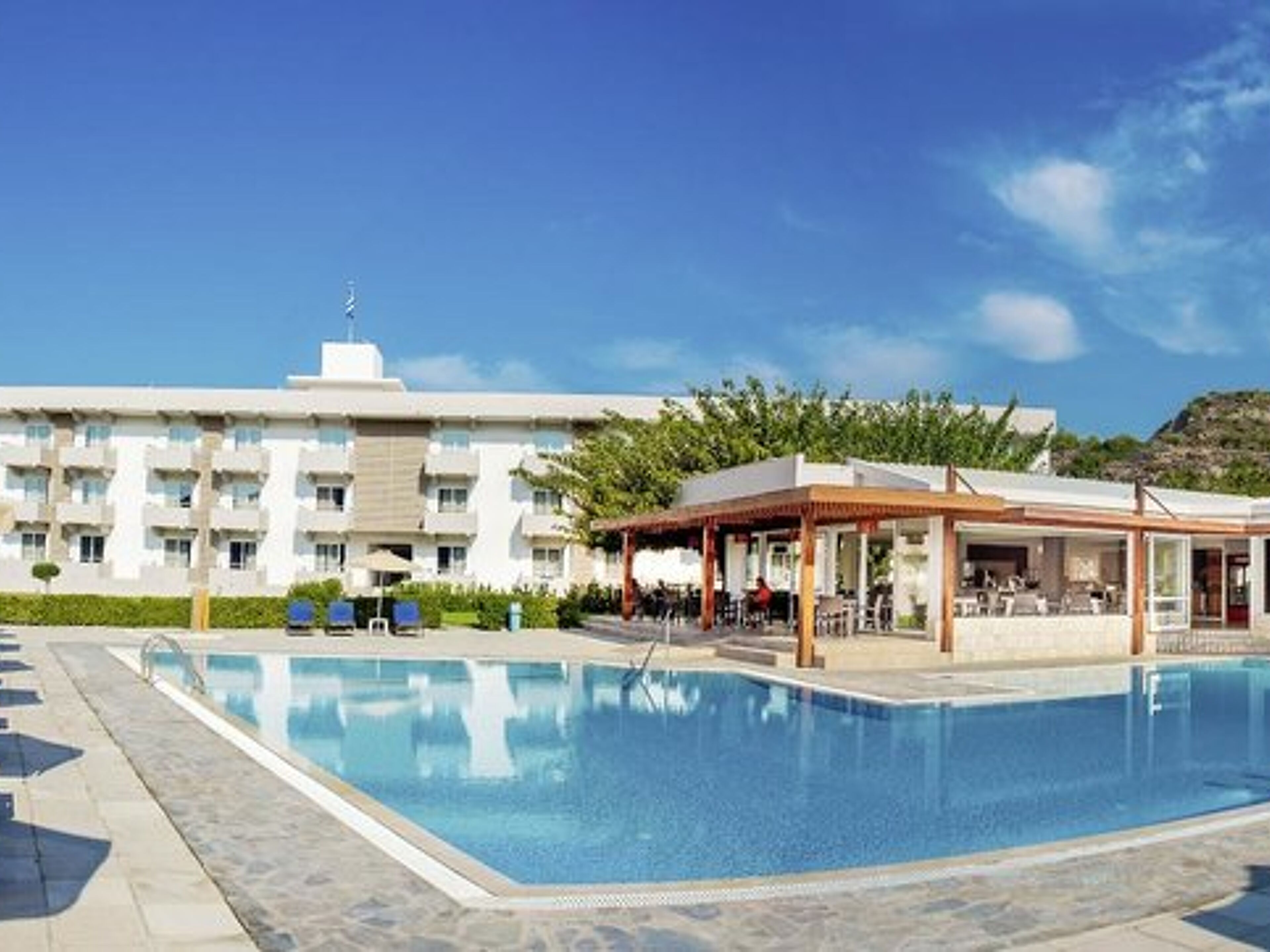 Zoes Hotel