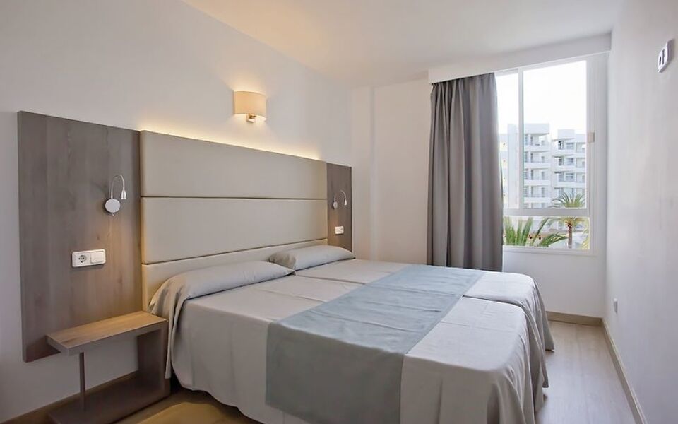 Aparthotel Playa Dorada