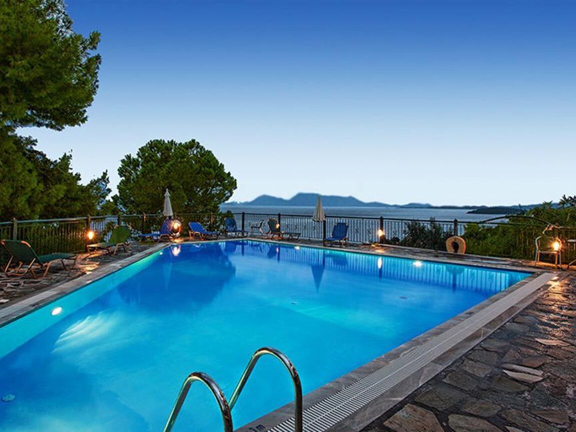 Aliki Hotel